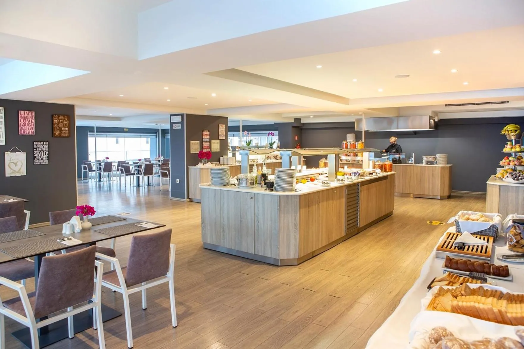 Restaurant/places to eat in Mercure Rhodes Alexia Hotel & Spa