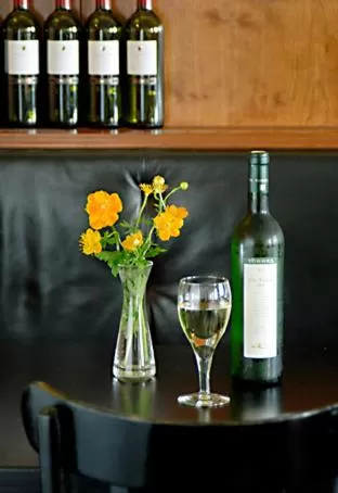 Restaurant/places to eat in Hotel Deutsches Theater Stadtzentrum