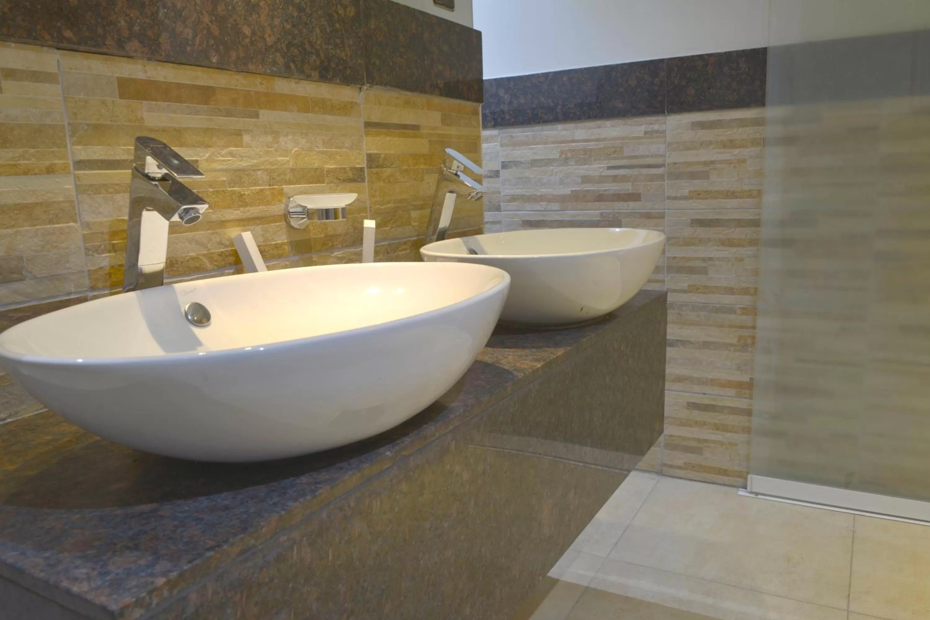 Bathroom in La Maison Royale