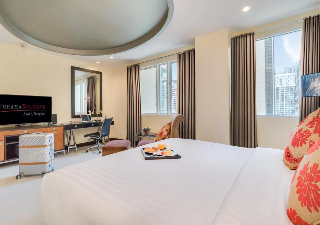 City view, Bed in FuramaXclusive Asoke, Bangkok