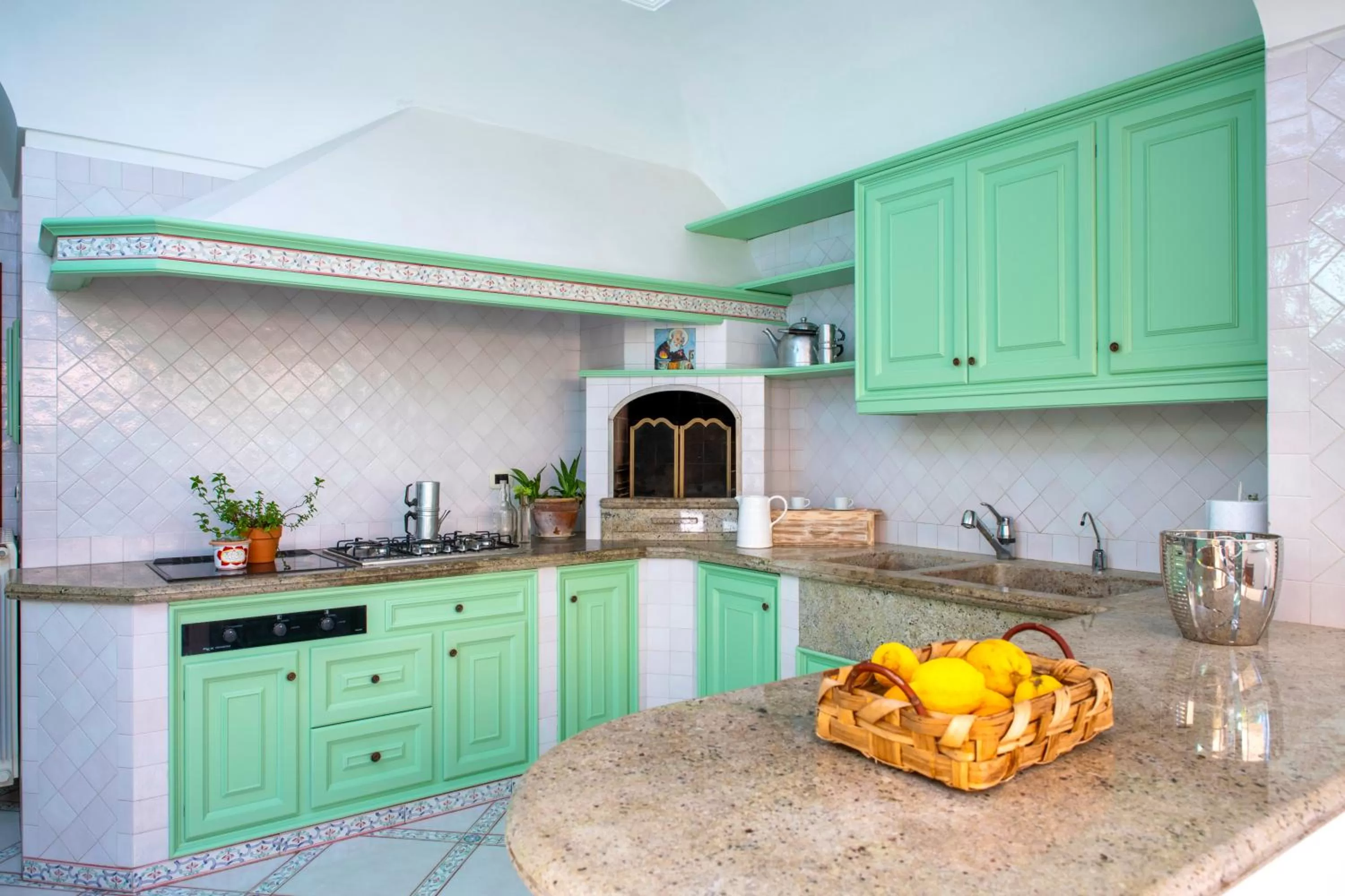 Kitchen or kitchenette in B&B Marcantonio - Ischia Ponte