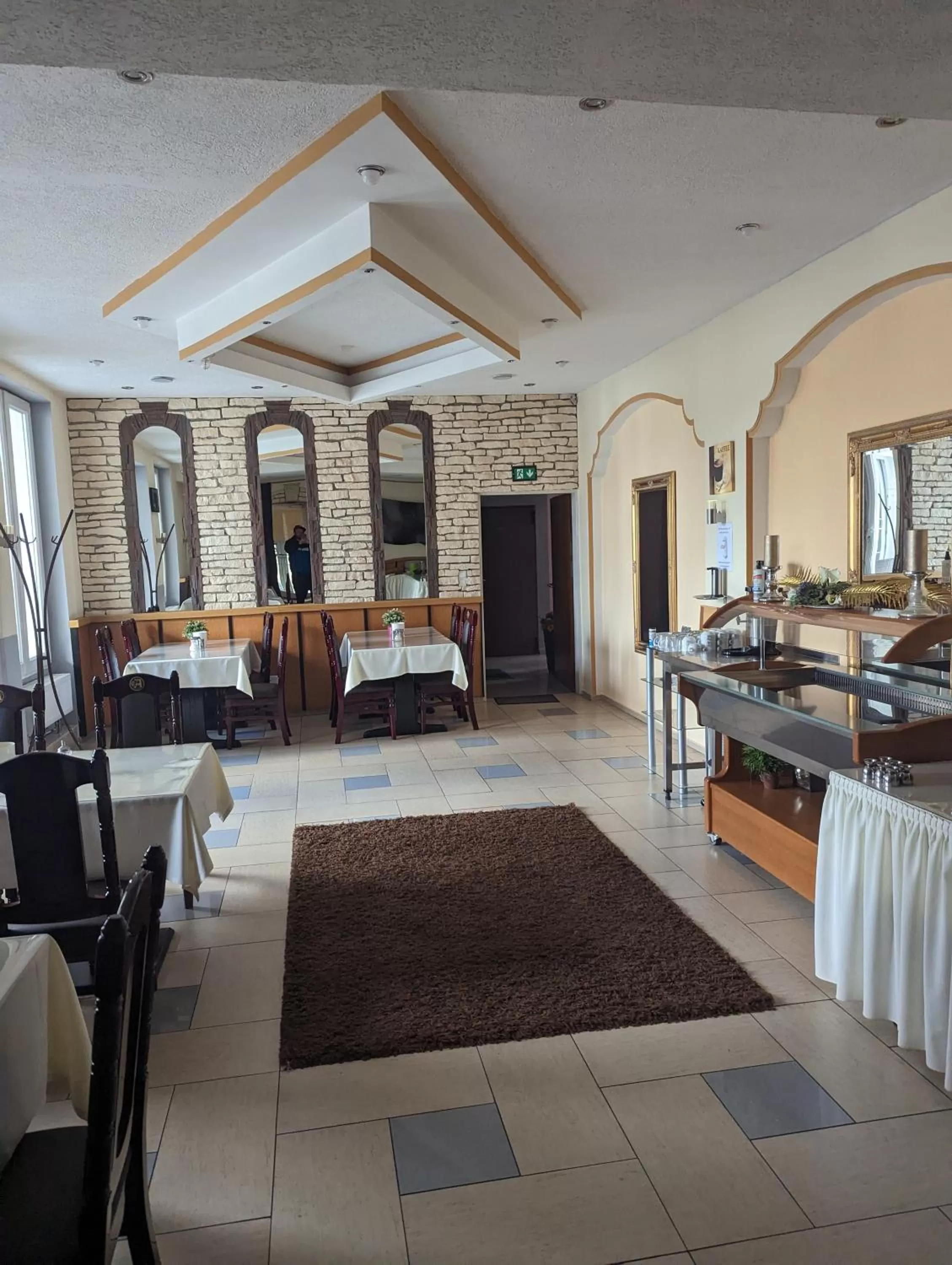 Restaurant/Places to Eat in Hotel Eiserner Anton