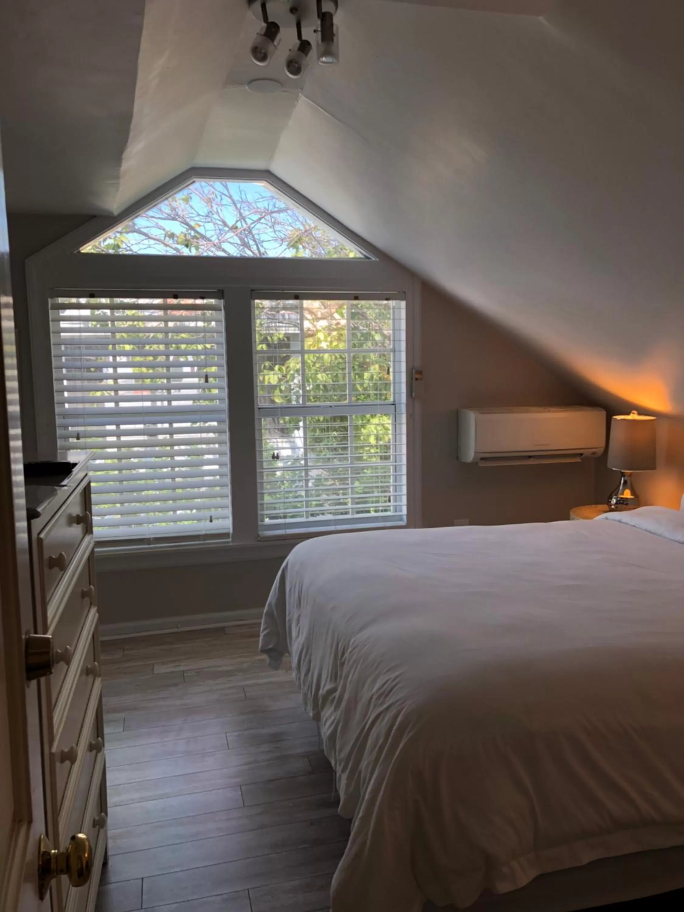 Bed in L'Habitation Guesthouse- Adult Exclusive