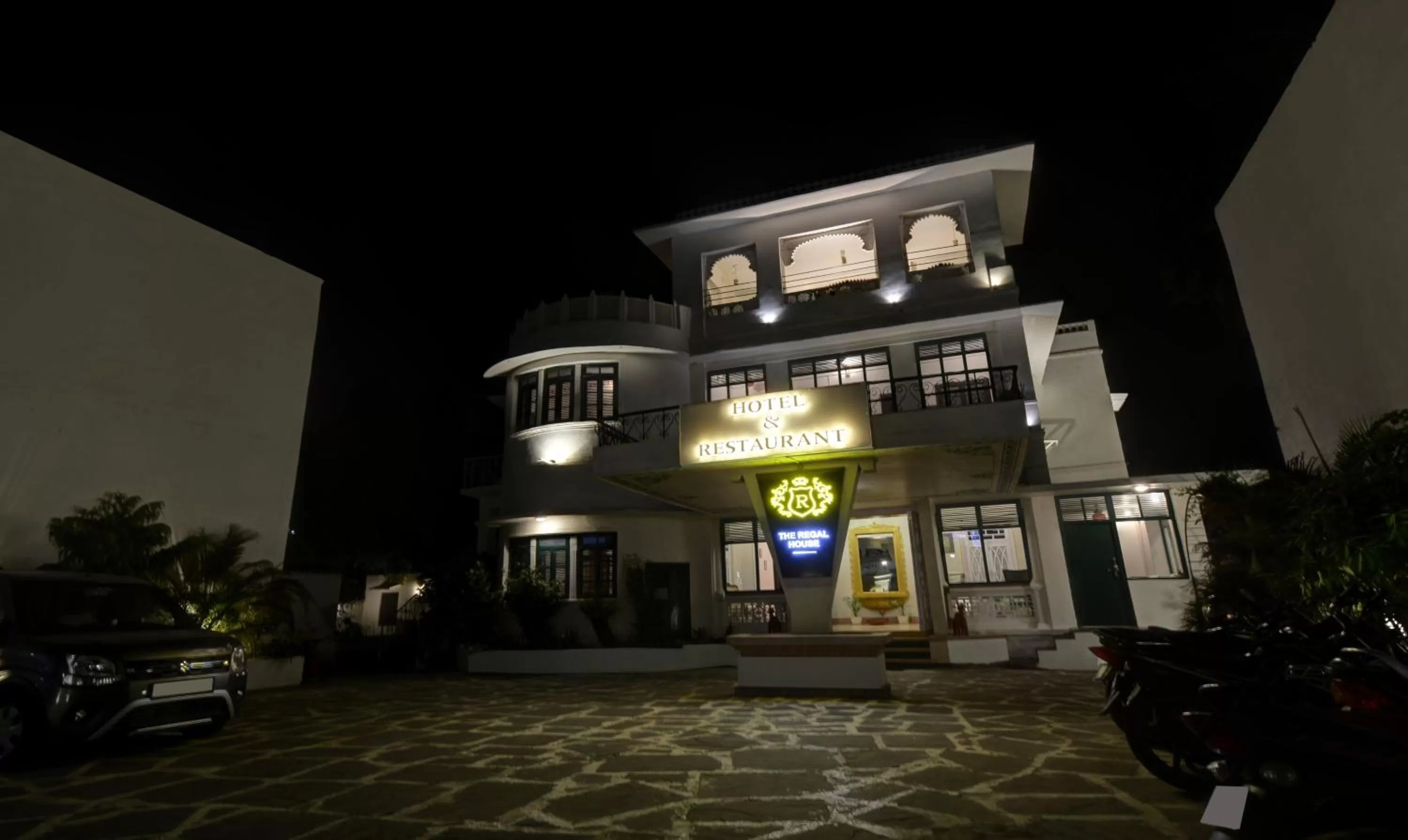 Property building in Treebo The Regal House, Near Fateh Sagar Lake