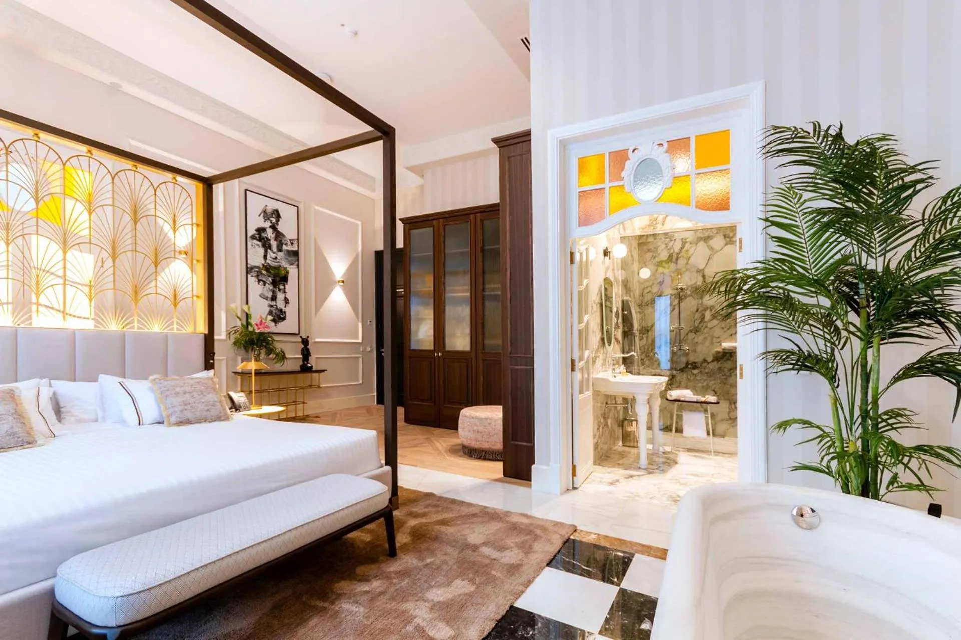 Bedroom, Bed in MYR Palacio Vallier