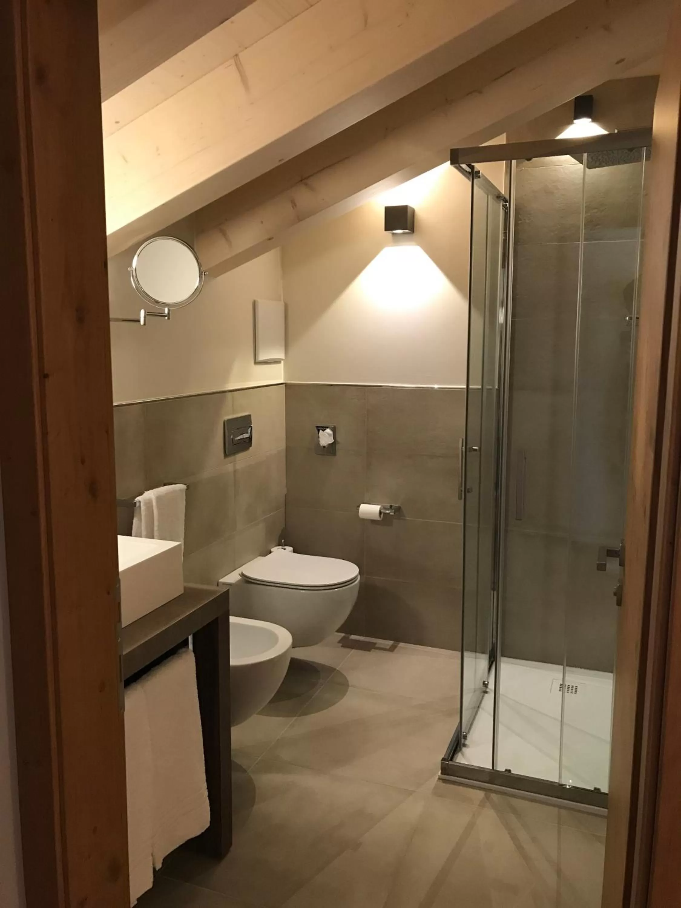 Photo of the whole room in Dolomeet Boutique Hotel