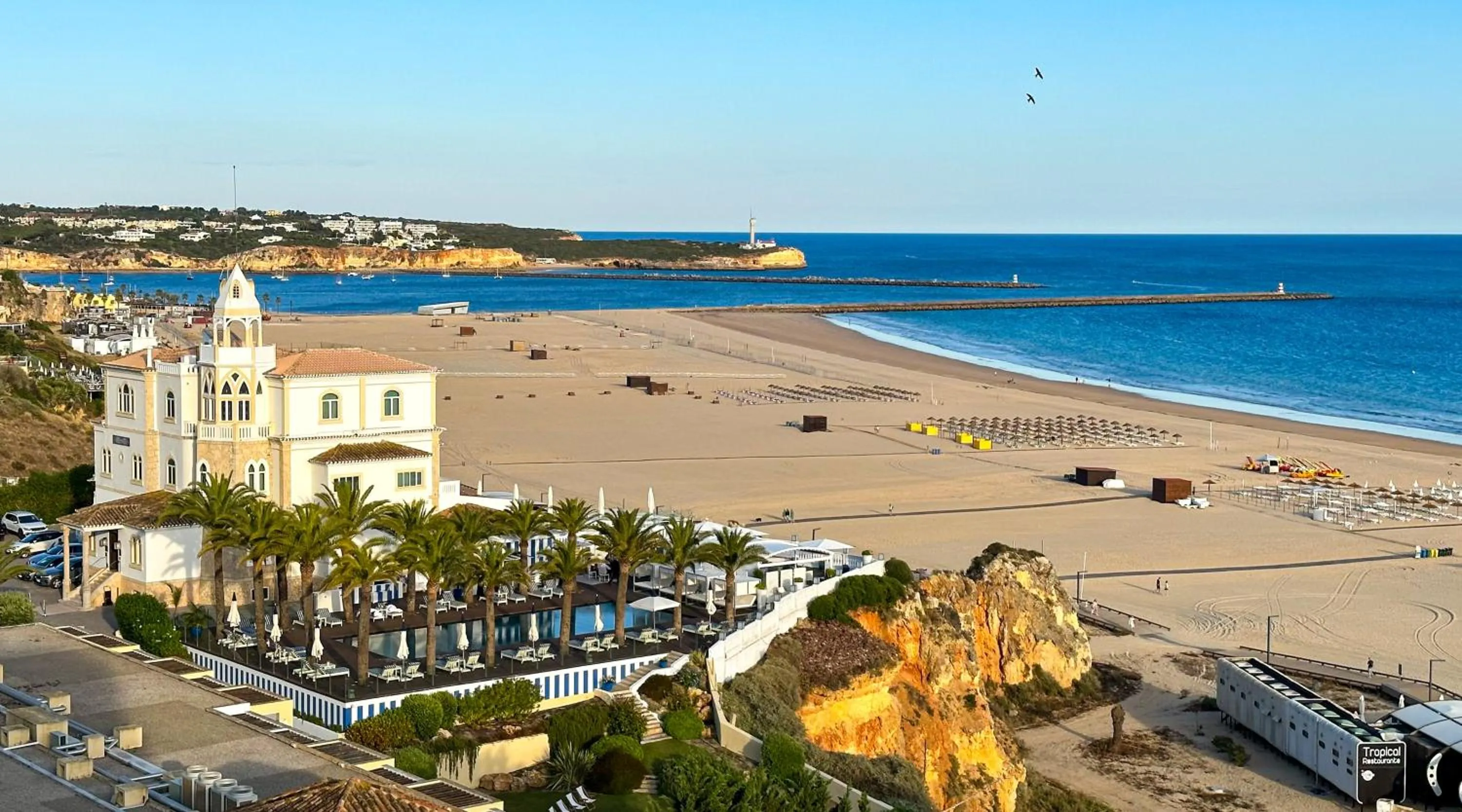 Beach in Hotel Avenida Praia