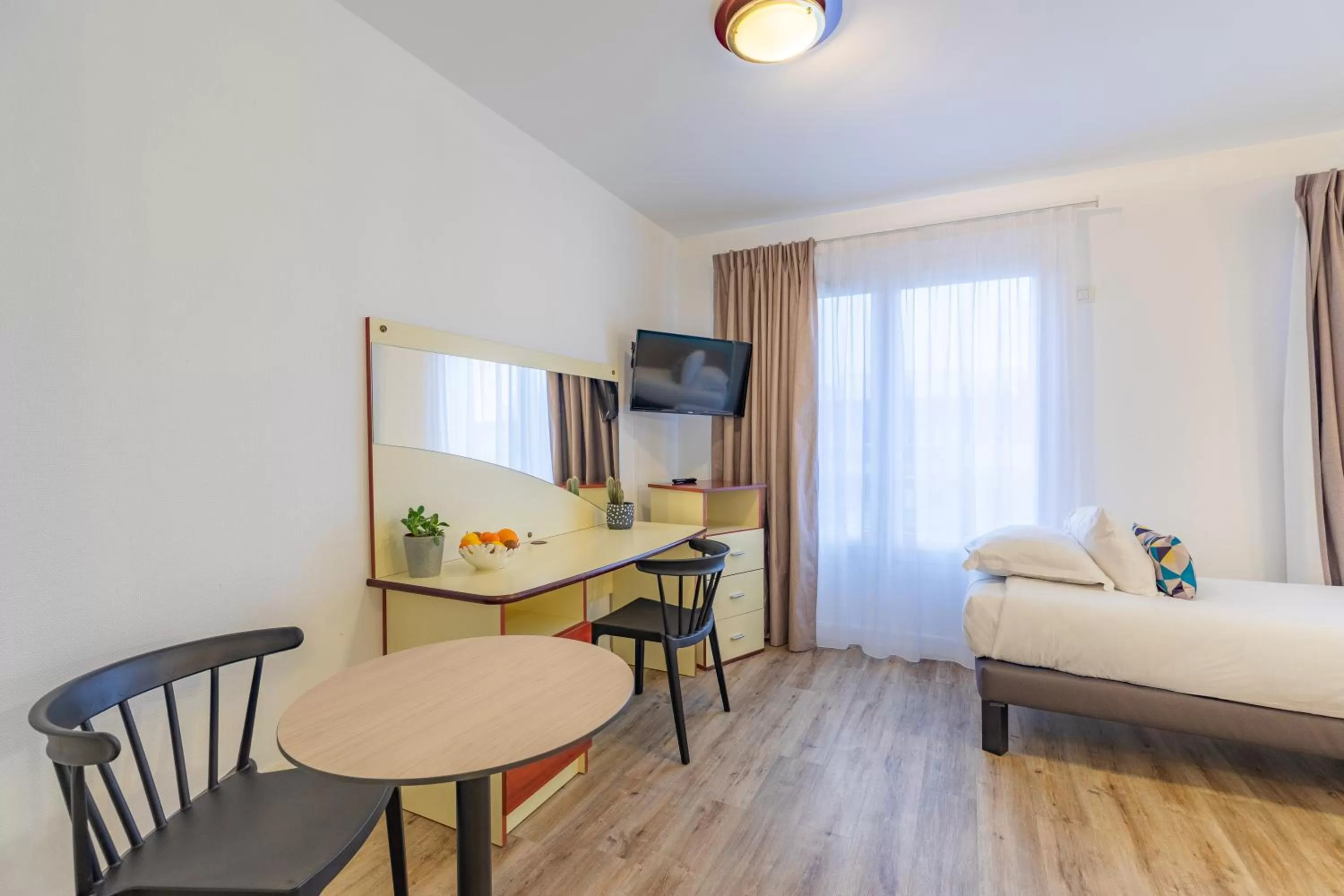 Bed in Appart'City Classic Caen