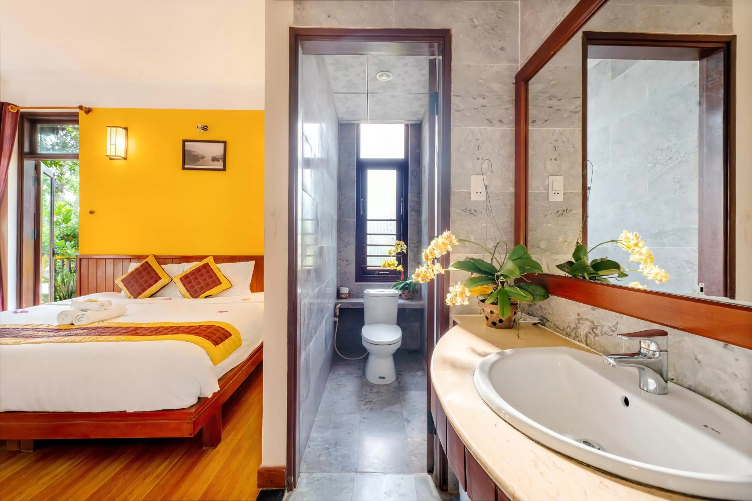 Toilet, Bed in Hoi An Green Riverside Oasis Villa