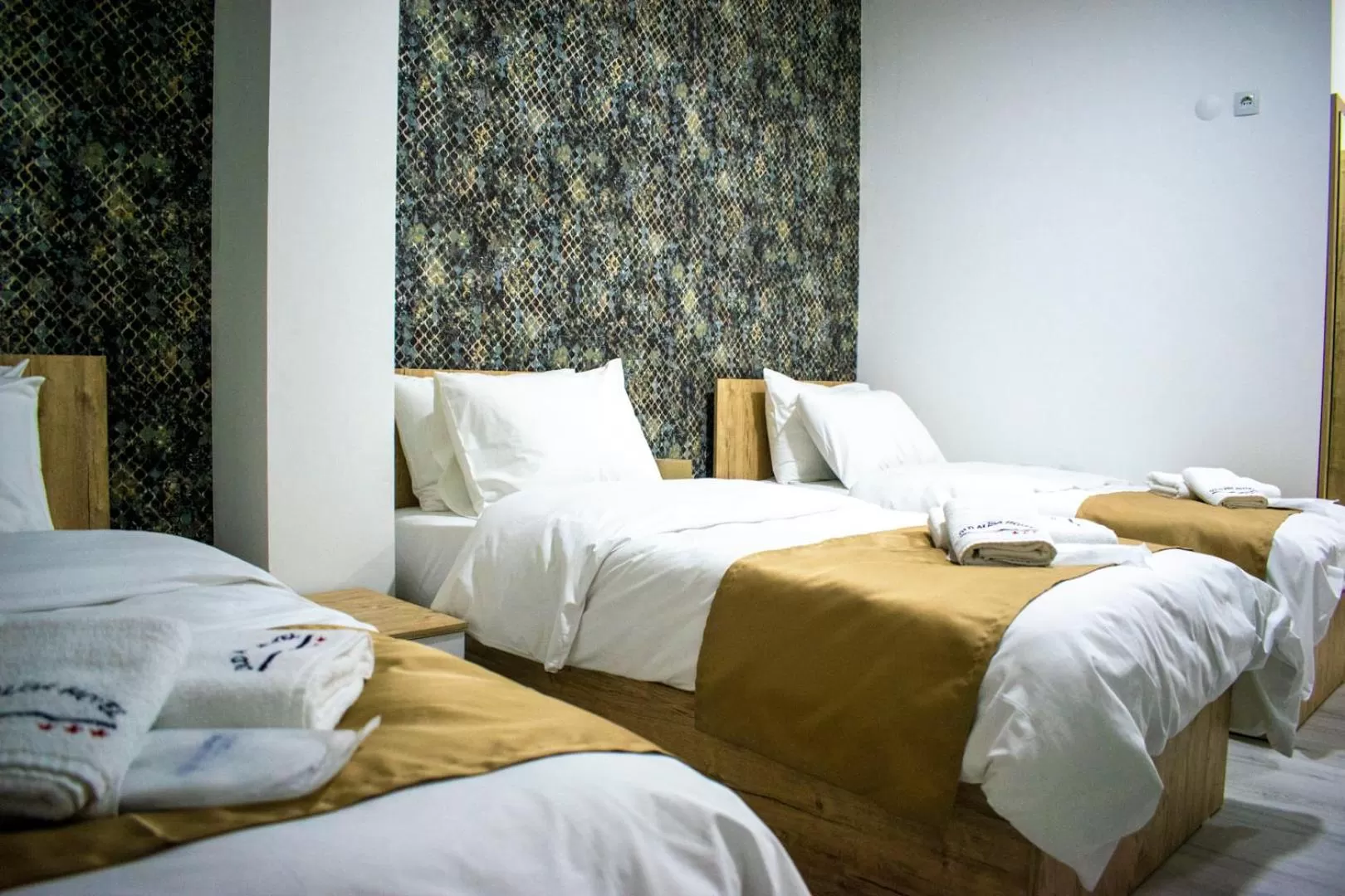 Bed in Hotel Old Alisa