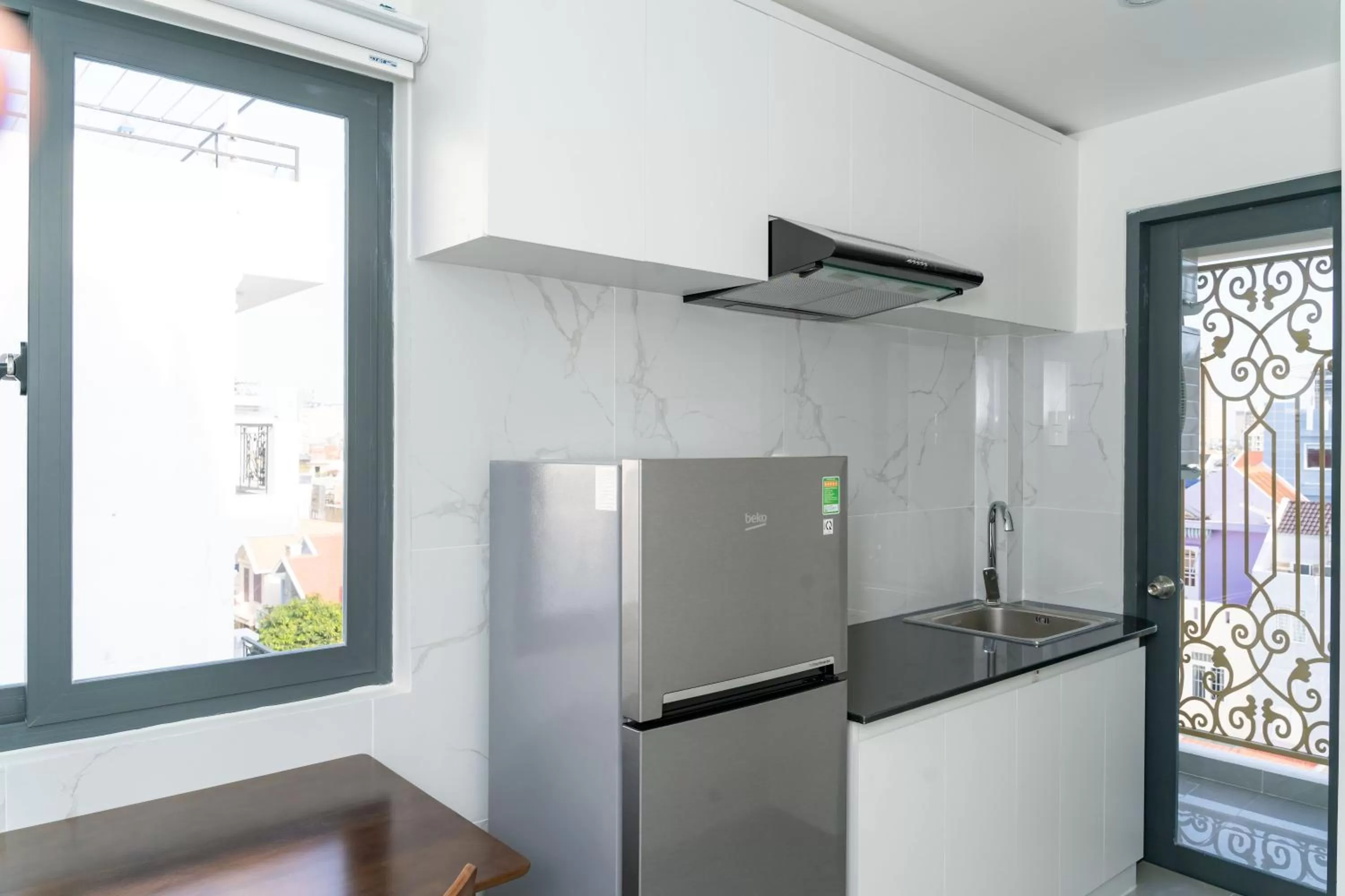 Kitchen or kitchenette in Sun Hill Hotel