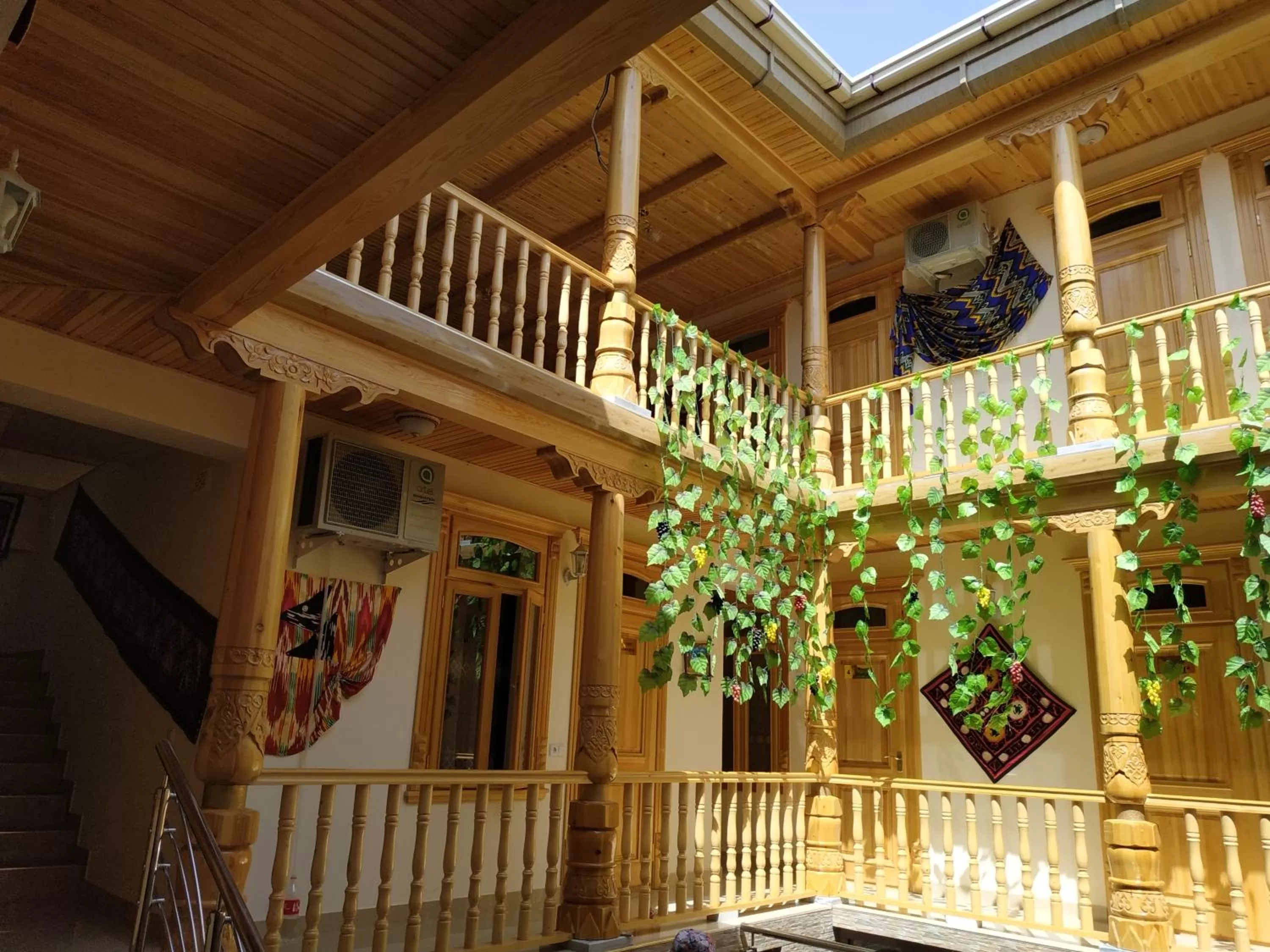 Facade/entrance in Tilyakori Hotel