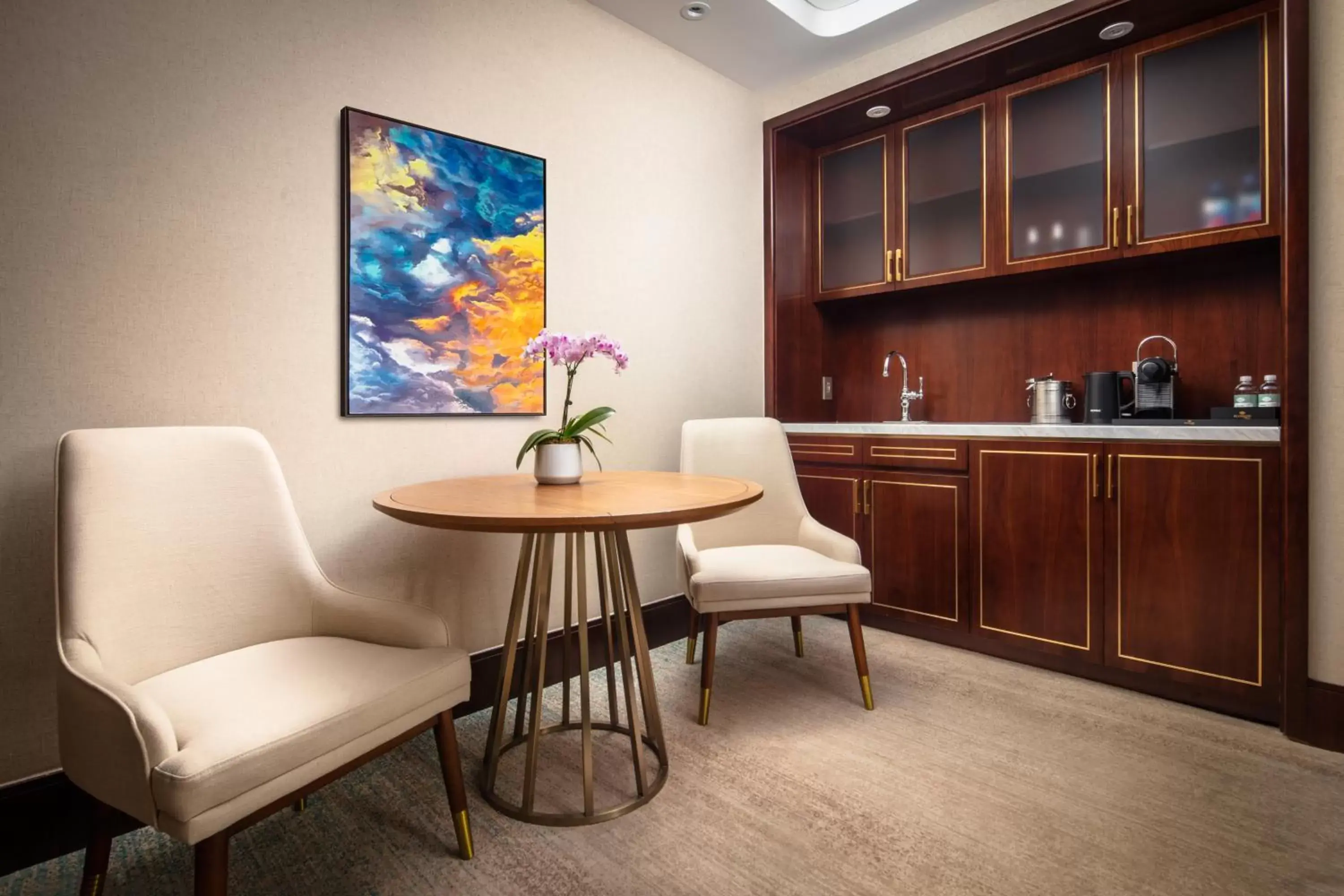 Premium ADA Corner Executive Suite 1 King One Bedroom in Blossom Hotel Houston, Curio Collection by Hilton Premium ADA Corner Executive Suite 1 King One Bedroom in Blossom Hotel Houston, Curio Collection by Hilton
