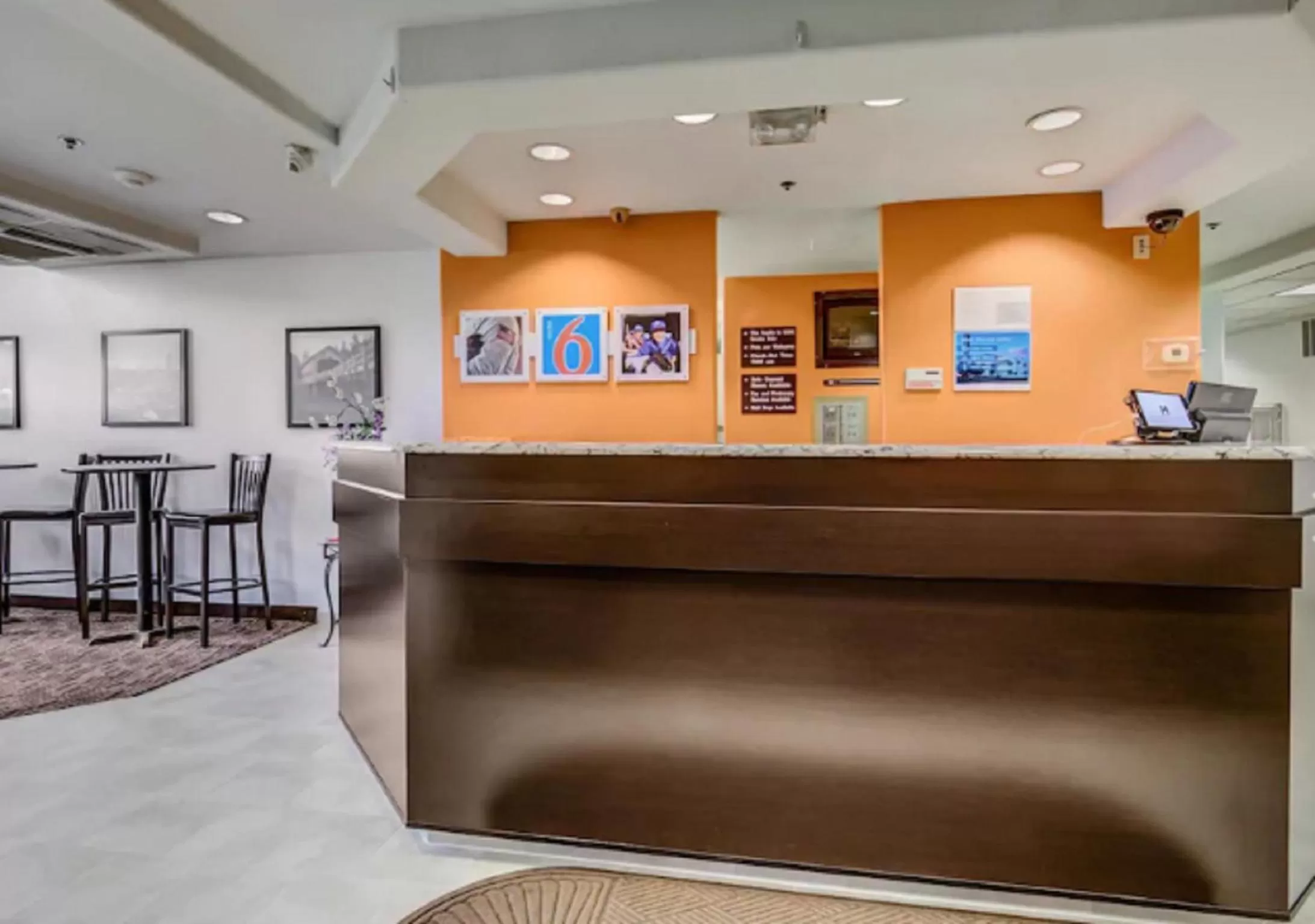 Lobby or reception in Motel 6-Roseburg, OR