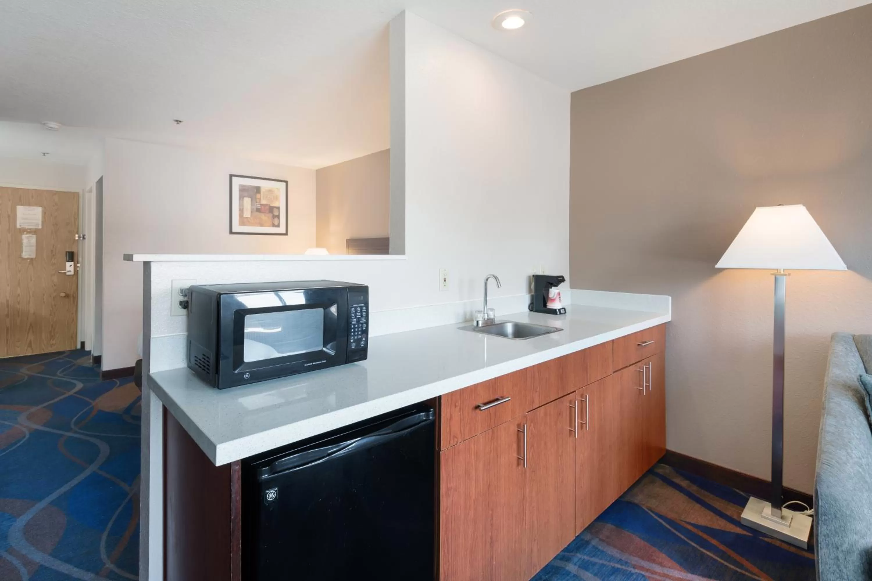 Coffee/tea facilities in Quality Inn & Suites Kennewick Tri-Cities