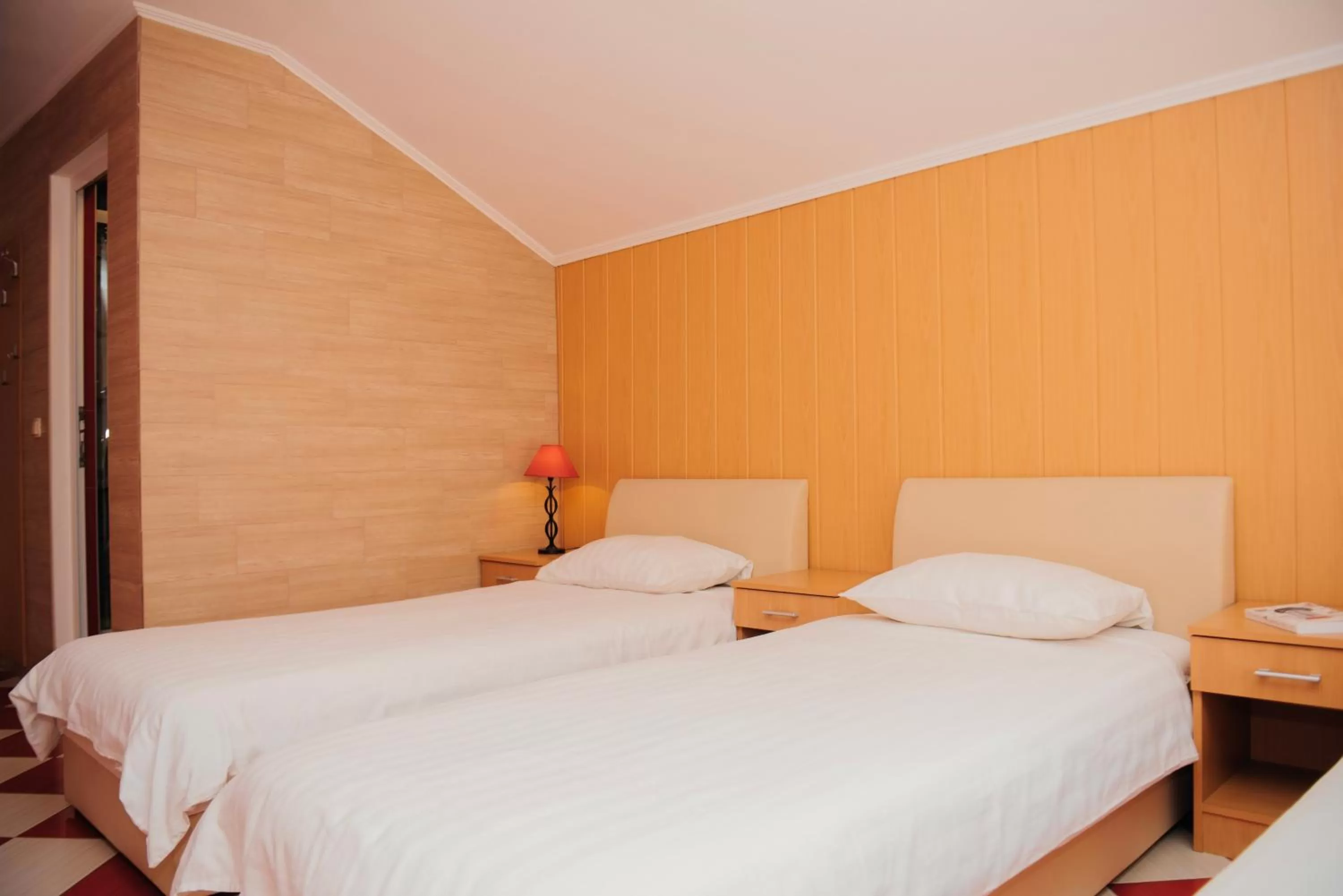 Bedroom, Bed in Hotel - Villa Lejla