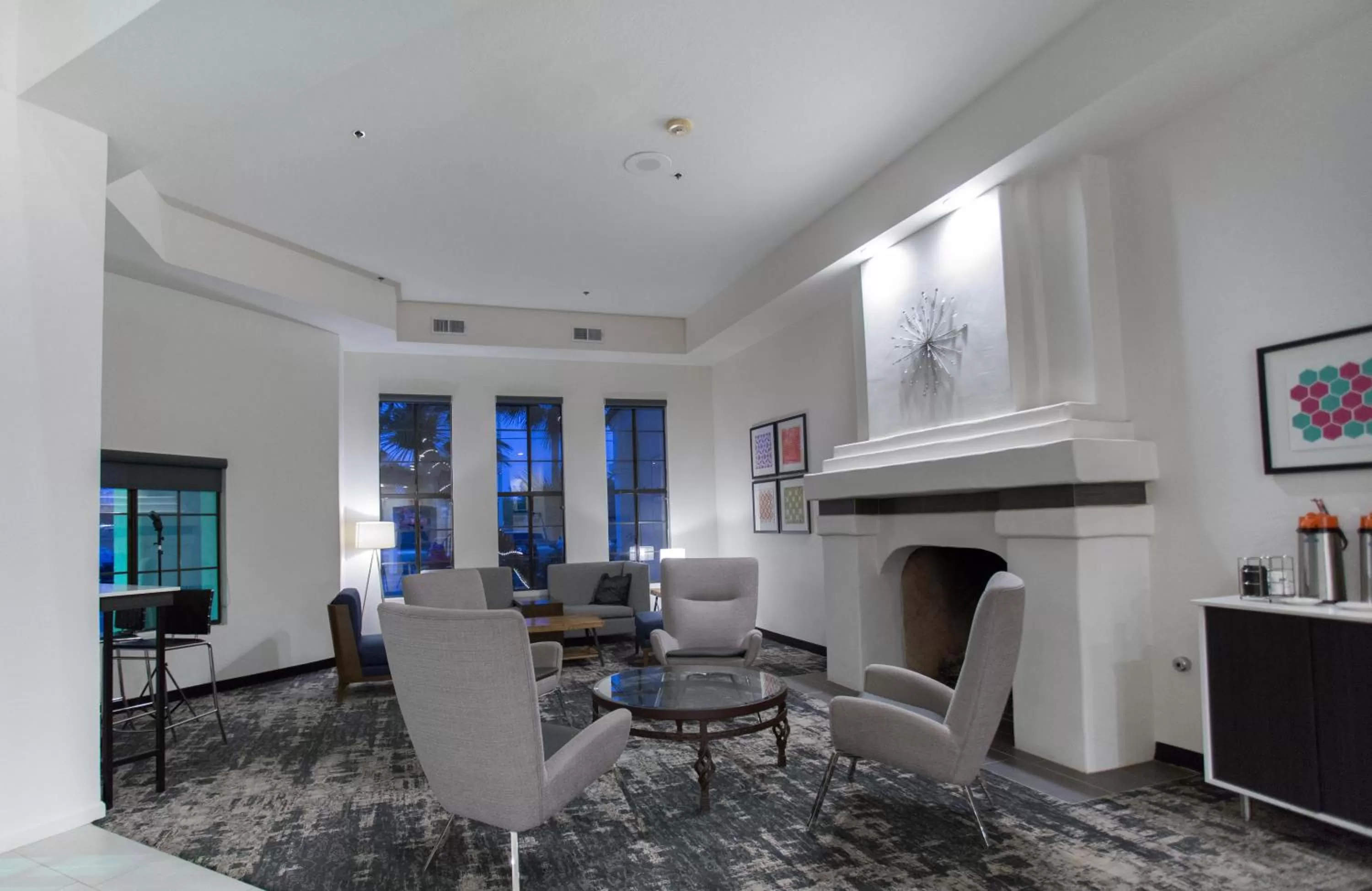 Lobby or reception in Best Western Posada Royale Hotel & Suites