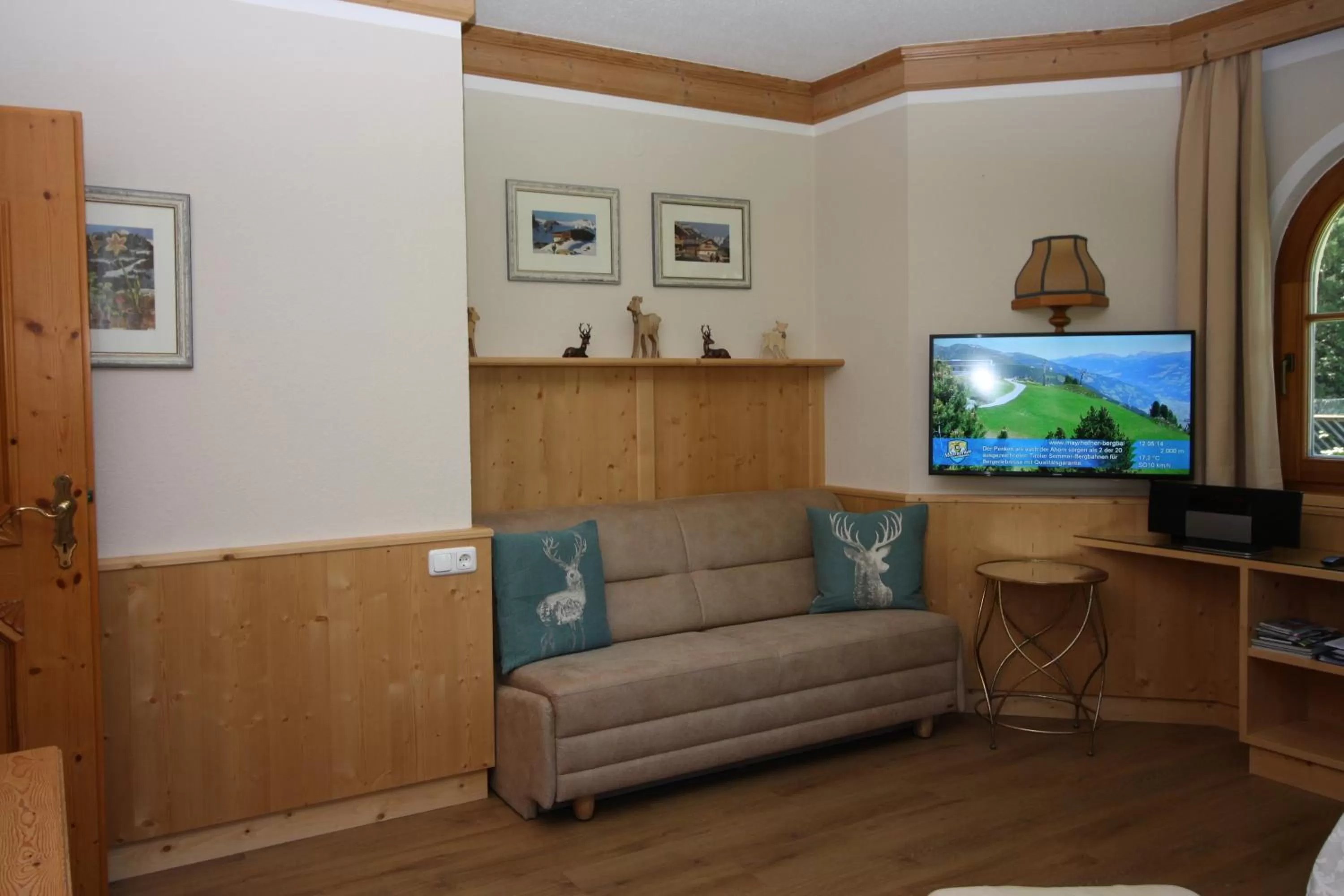 Photo of the whole room in Vronis Waldhaus ADULTS ONLY