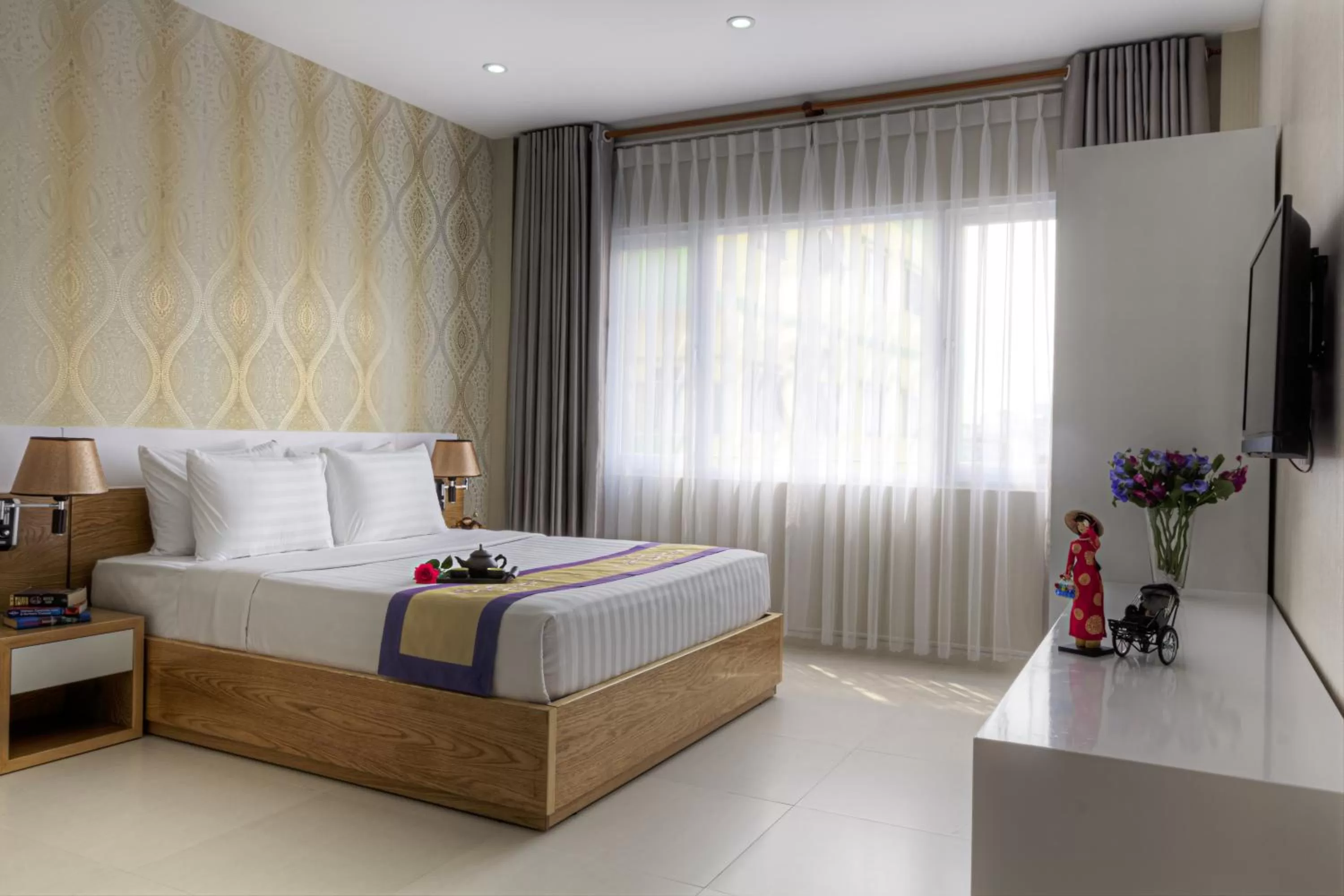 Living room, Bed in Vân Anh Luxury