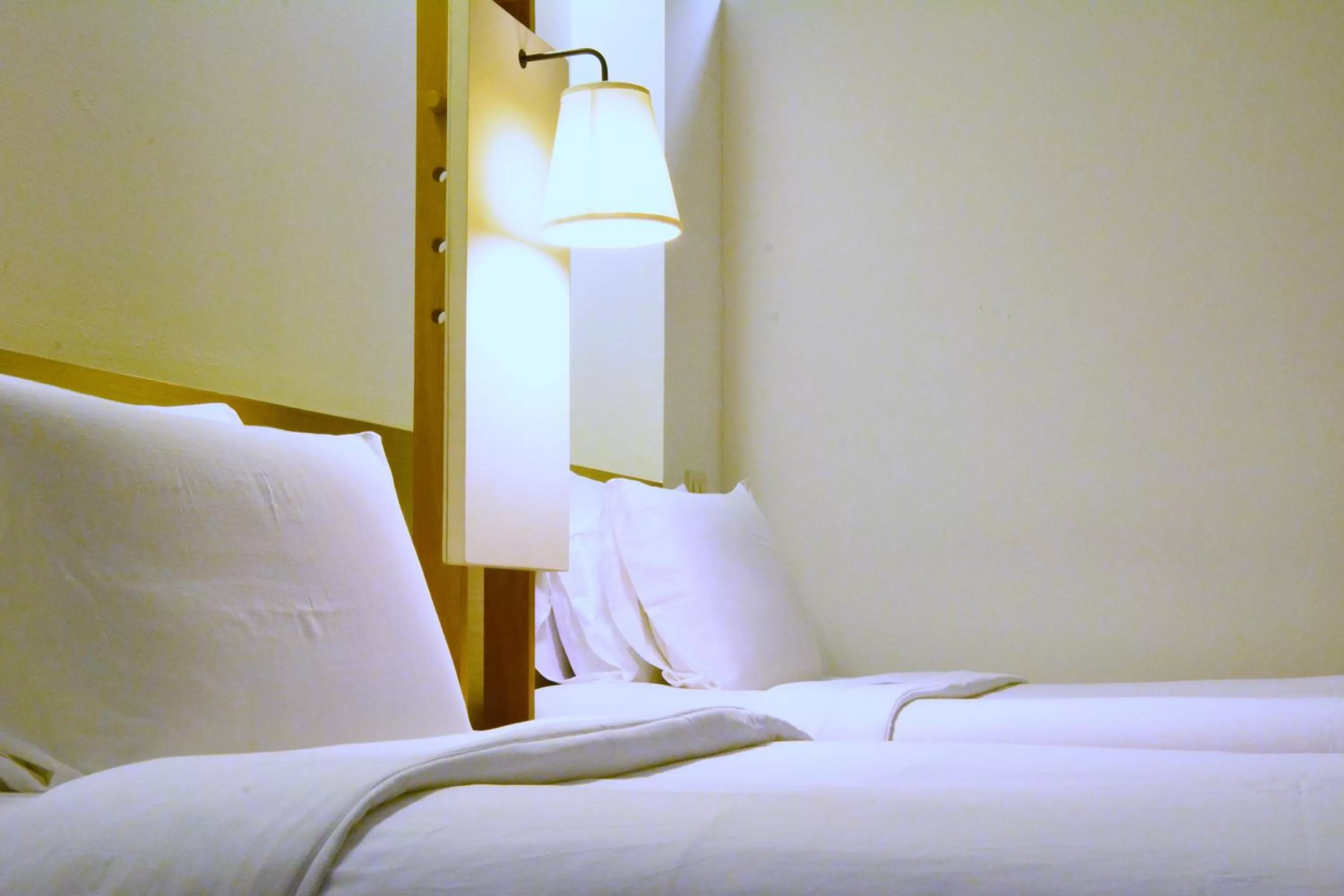 Bedroom, Bed in Trinity Silom Hotel