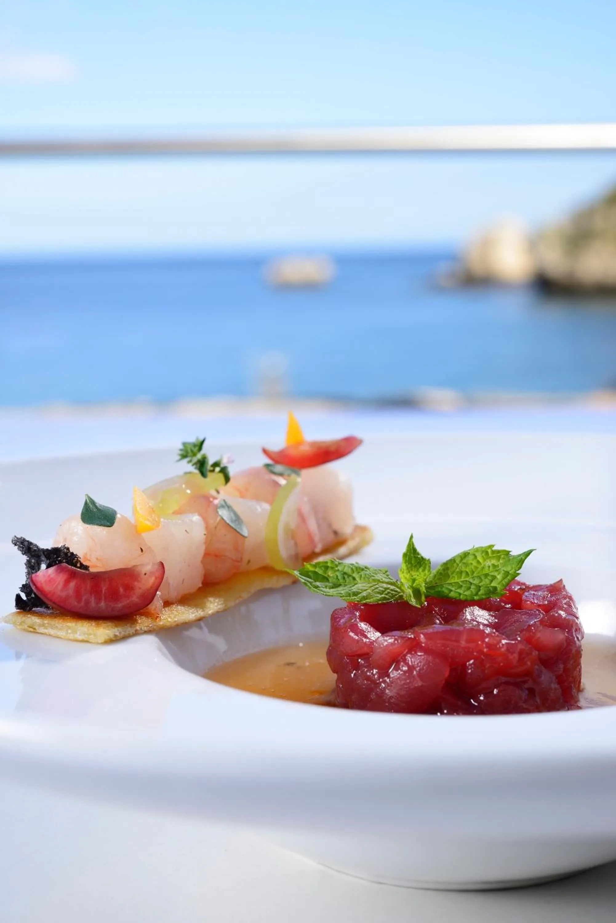 Restaurant/places to eat in La Plage Resort