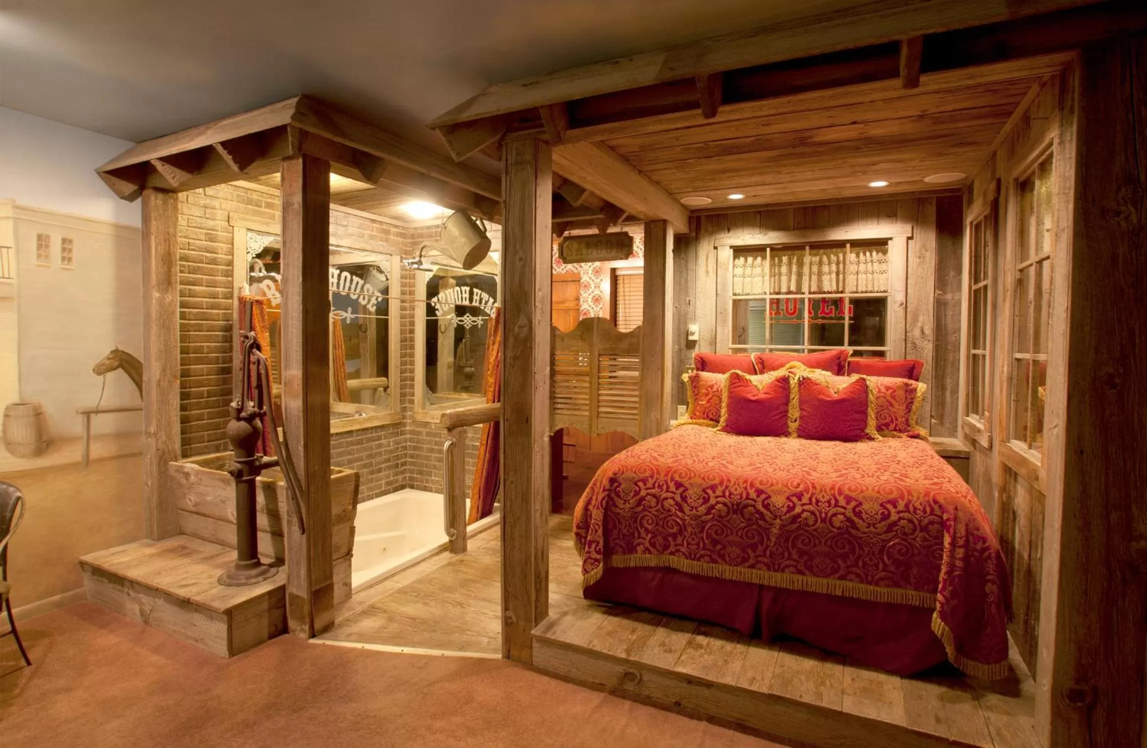 Queen Room - Wild West Theme in Black Swan Inn Luxurious Theme Rooms