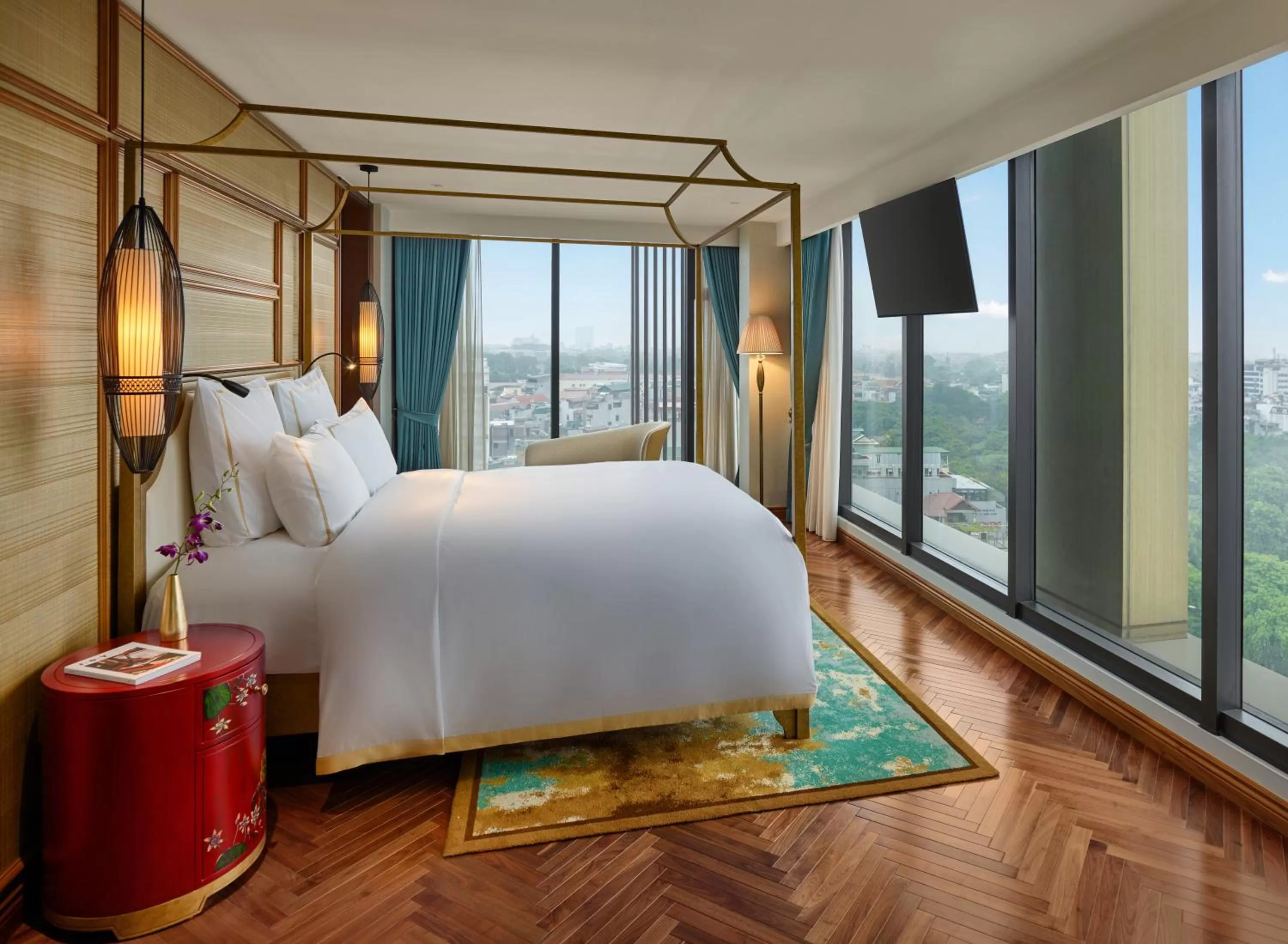 Bed in Grand Mercure Hanoi