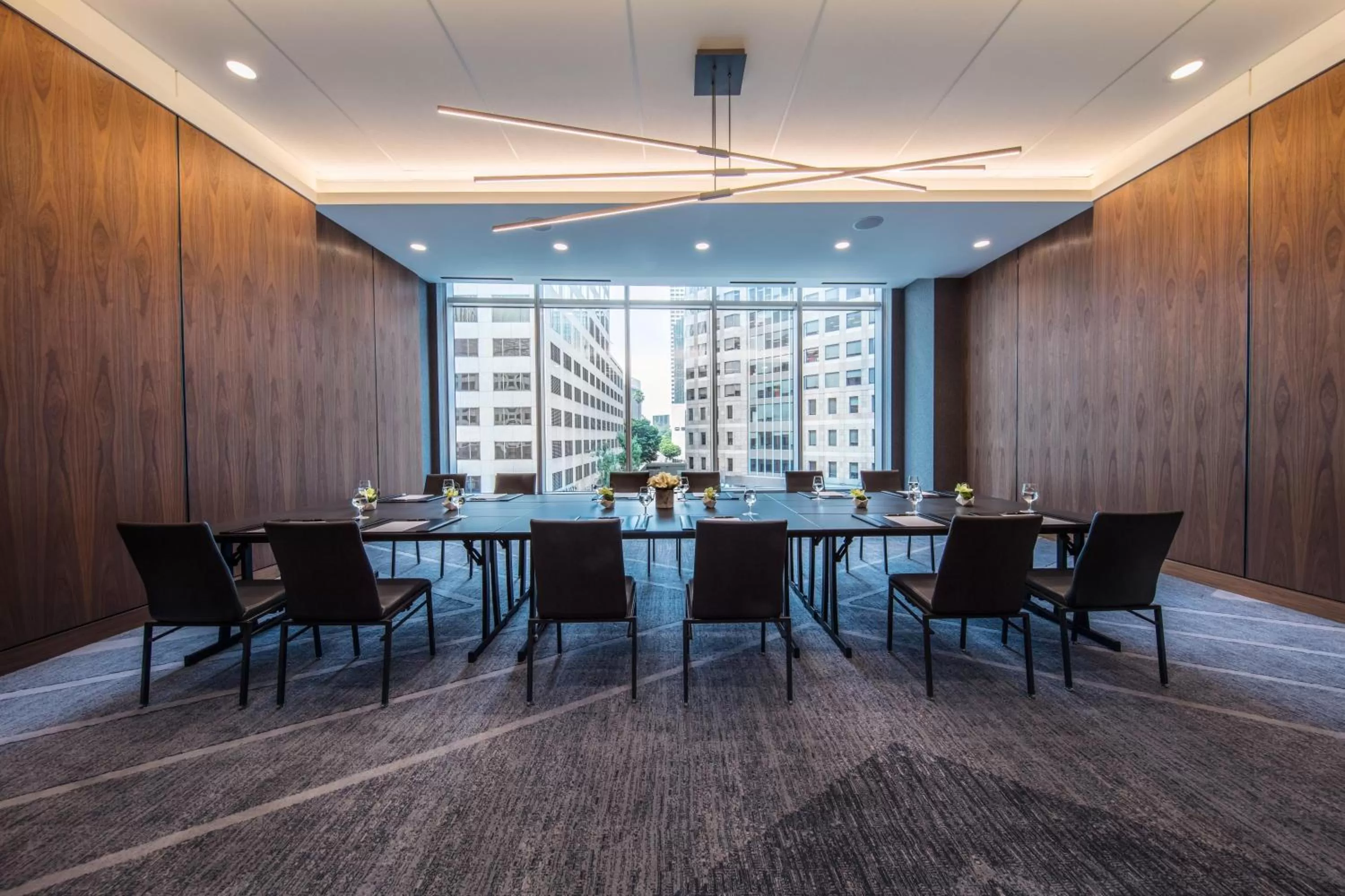 Meeting/conference room in InterContinental - Los Angeles Downtown by IHG