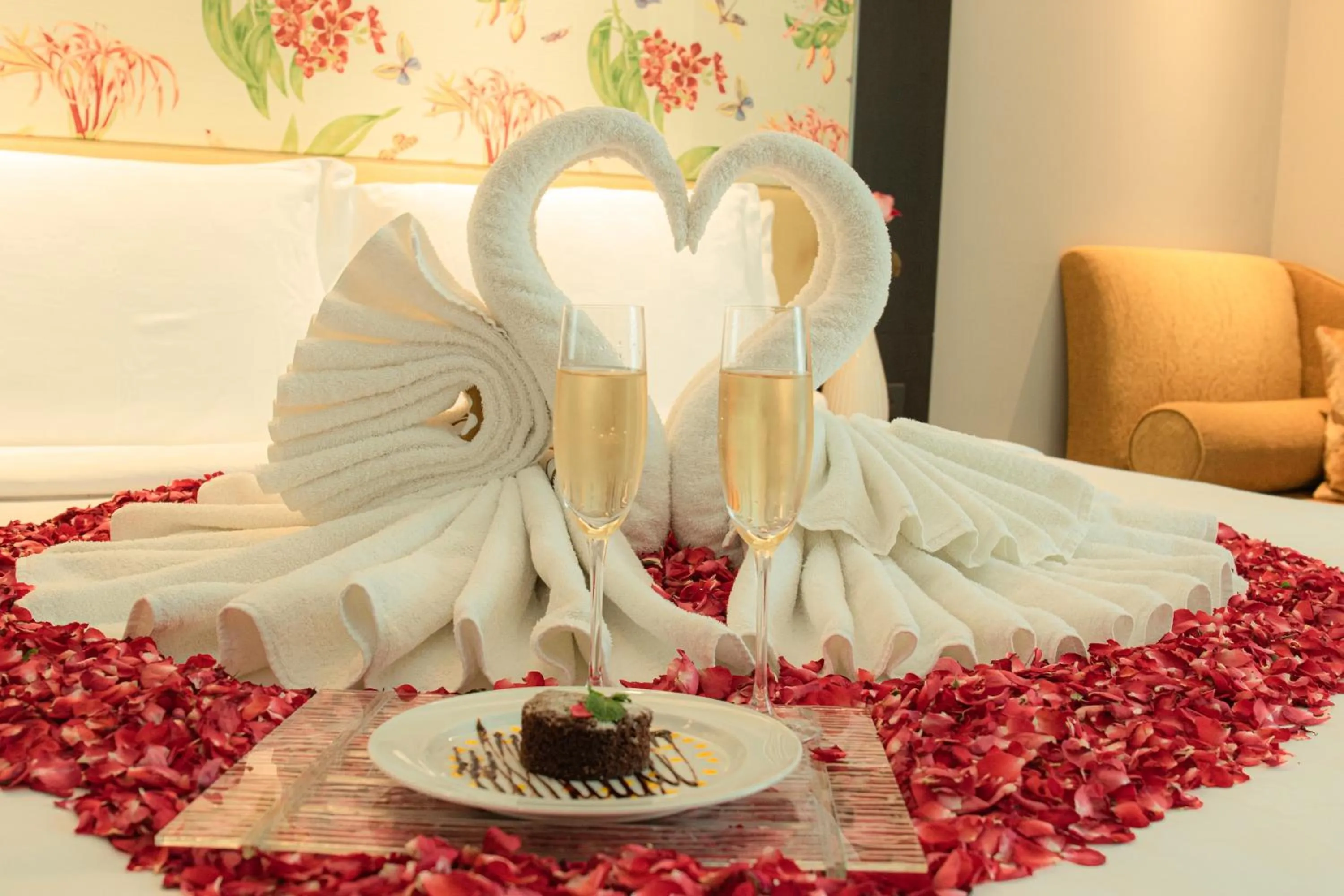 Bedroom in Hotel Clover Asoke - SHA Extra Plus