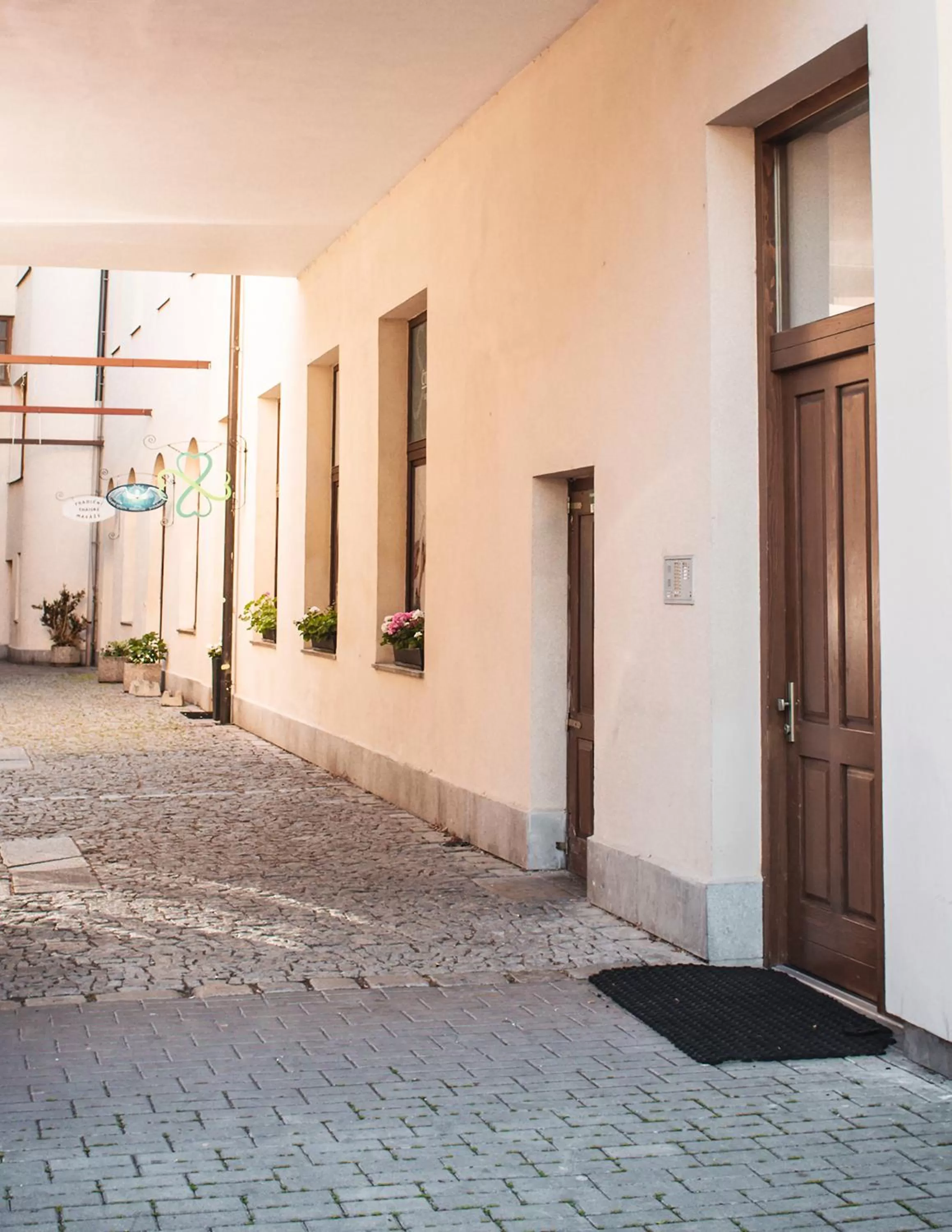 Facade/entrance in Beseda