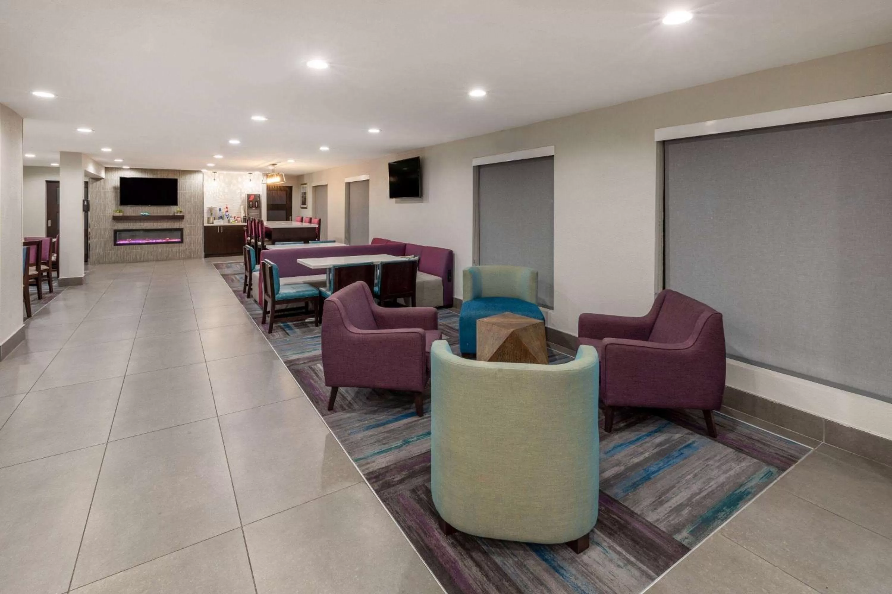 Lobby or reception in La Quinta by Wyndham Houston NW Brookhollow