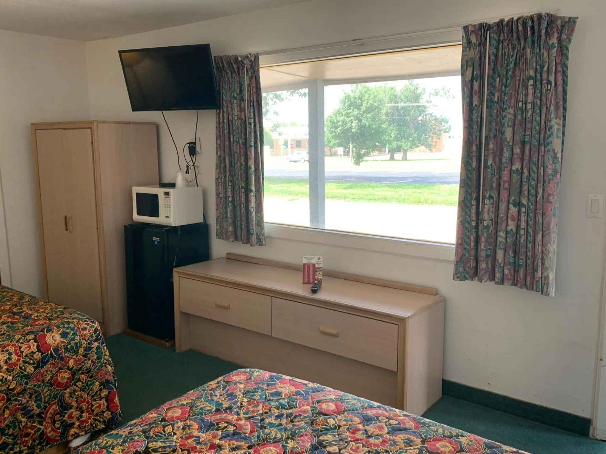 Bedroom in Budget Lodge Inn - Abilene