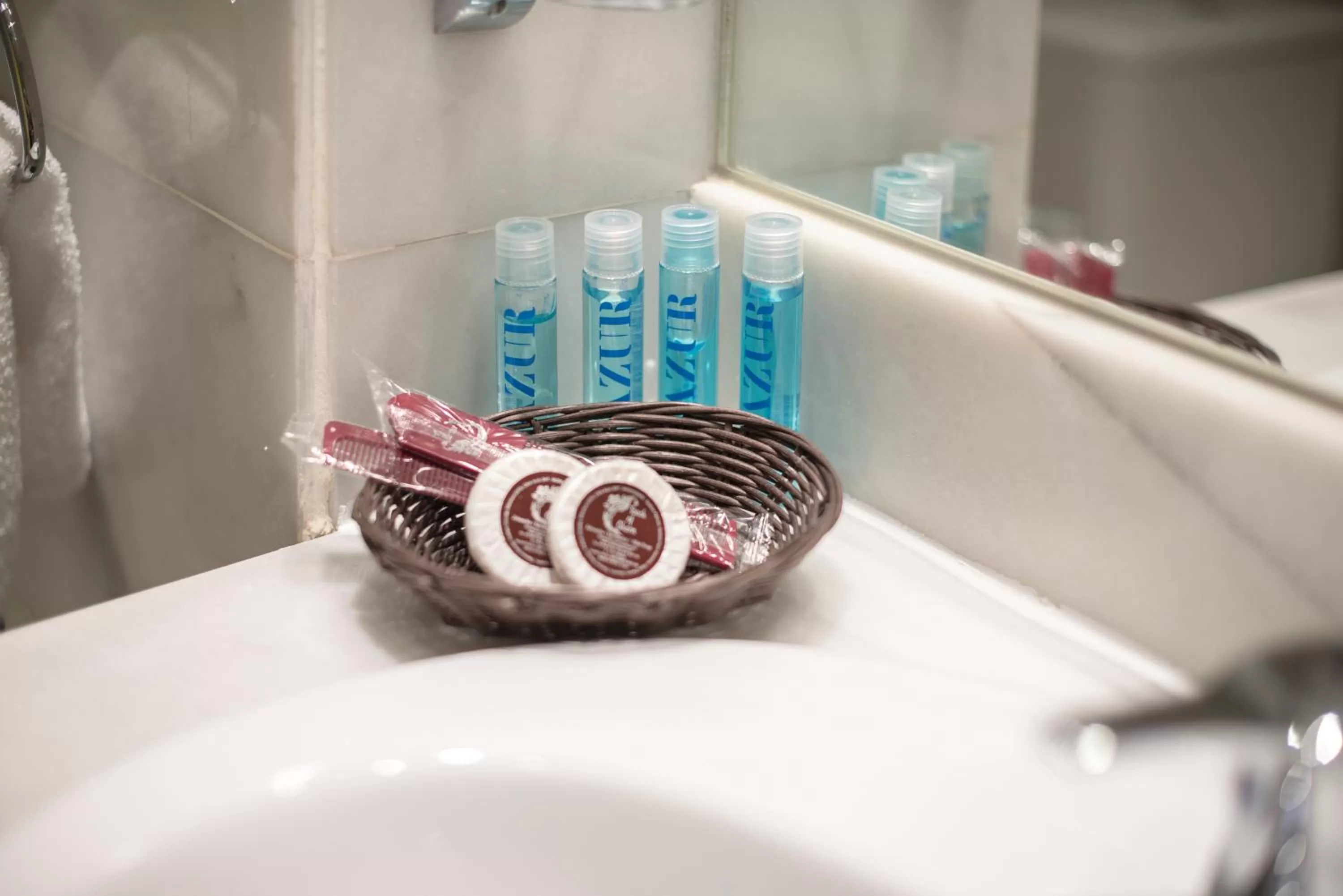 Shower in Hotel Concordy