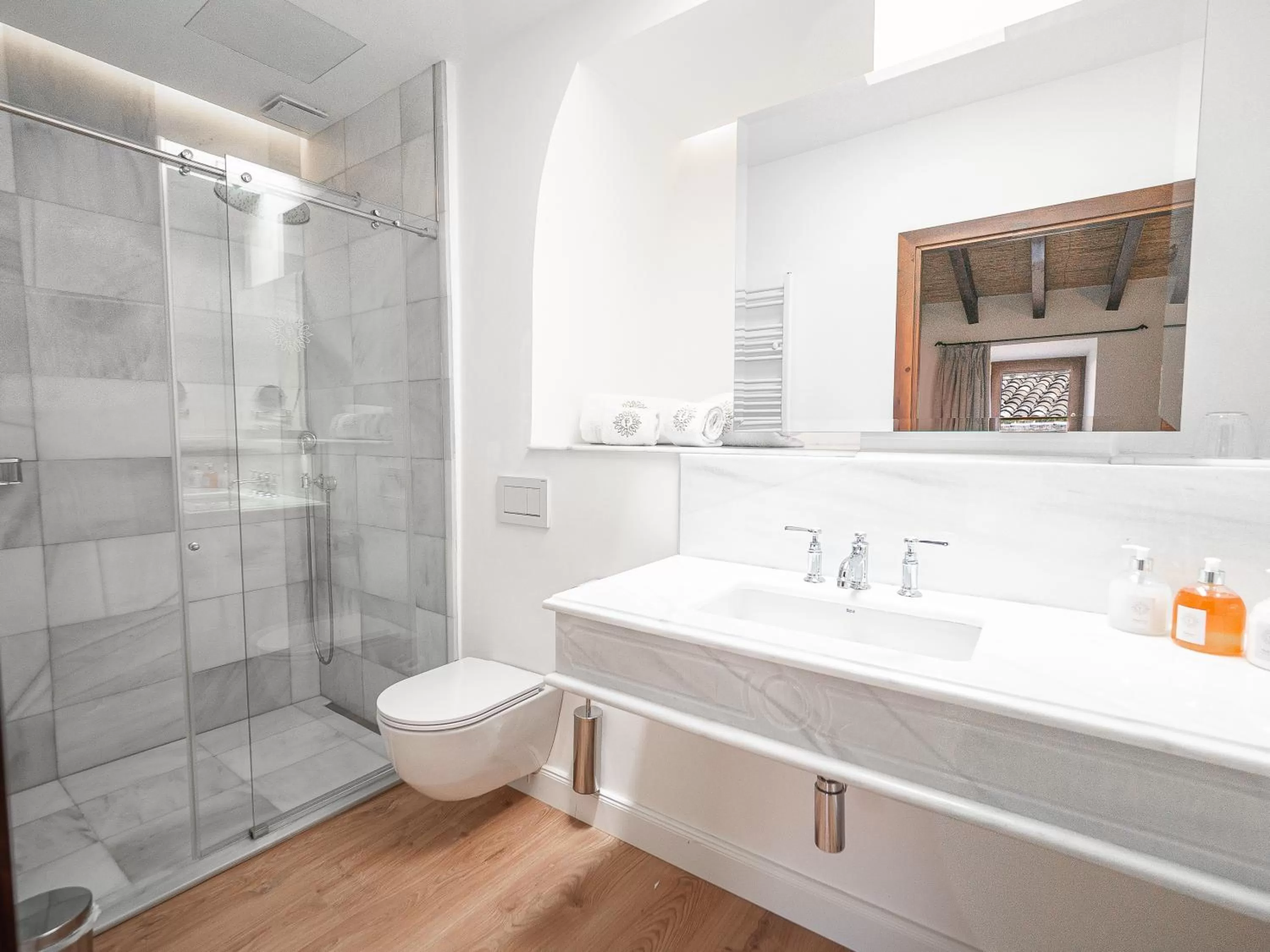 Shower in Ca'n Puig de Sòller