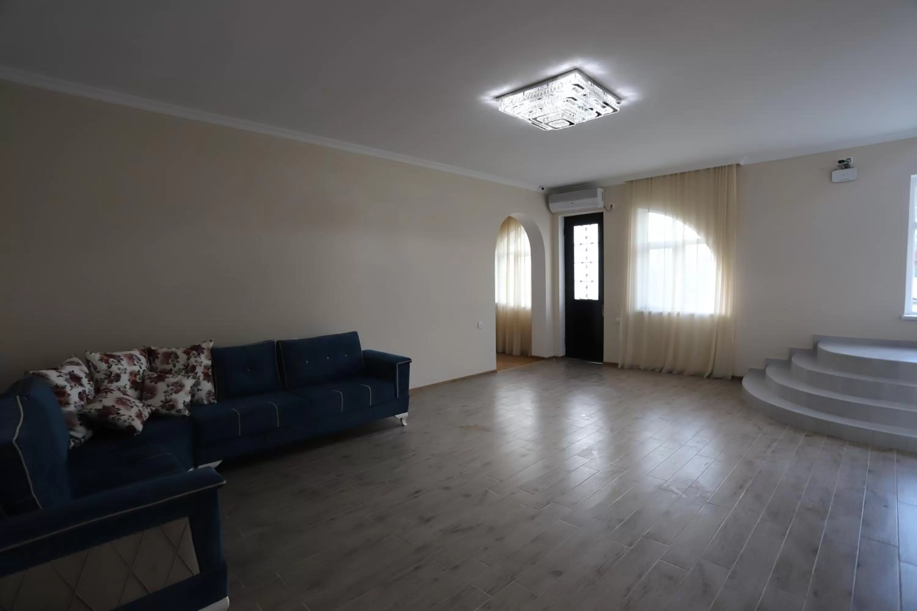 Seating area in Hotel Hollywood