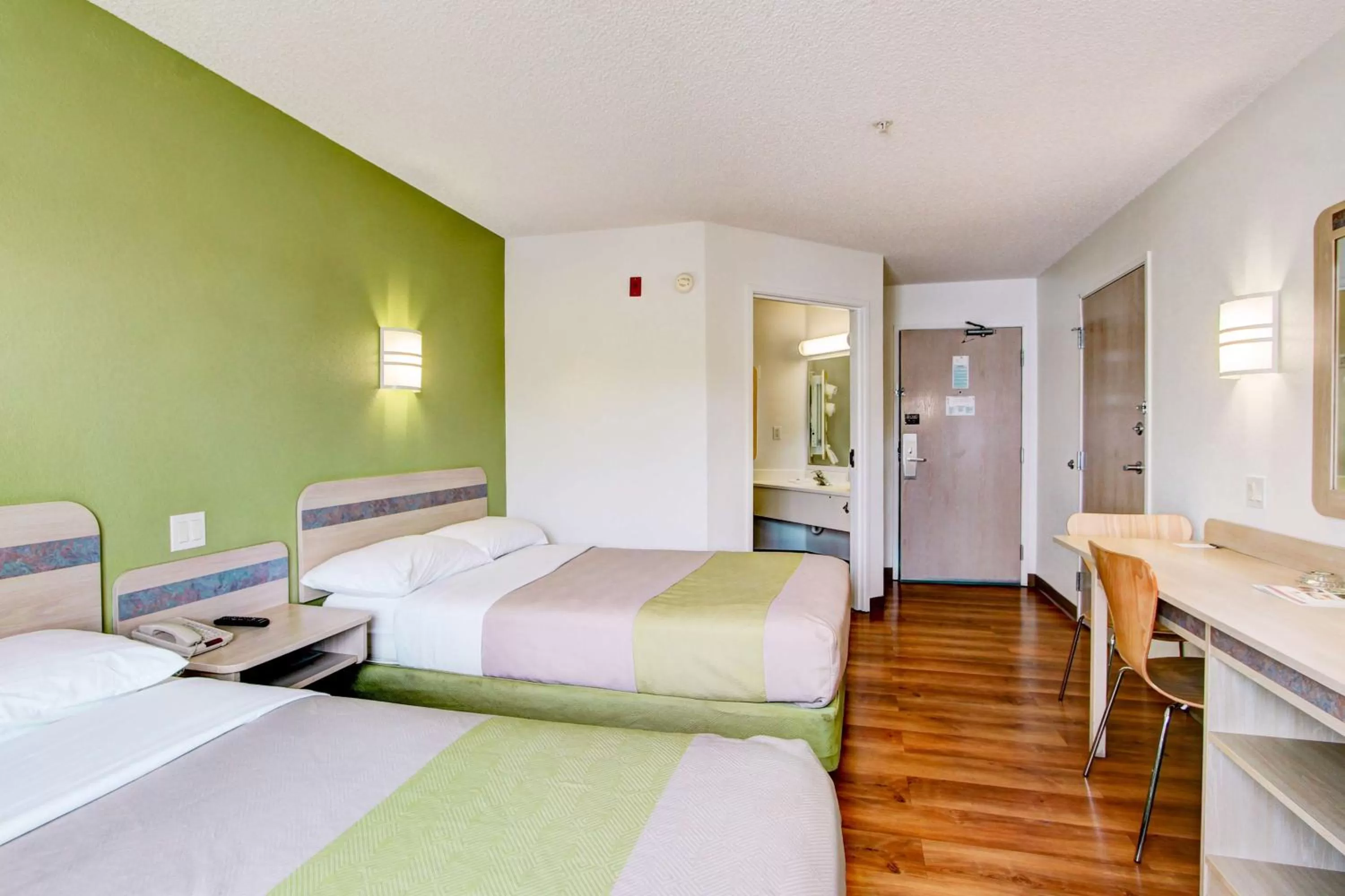 Premium Quadruple Room in Park Inn by Radisson, Aurora