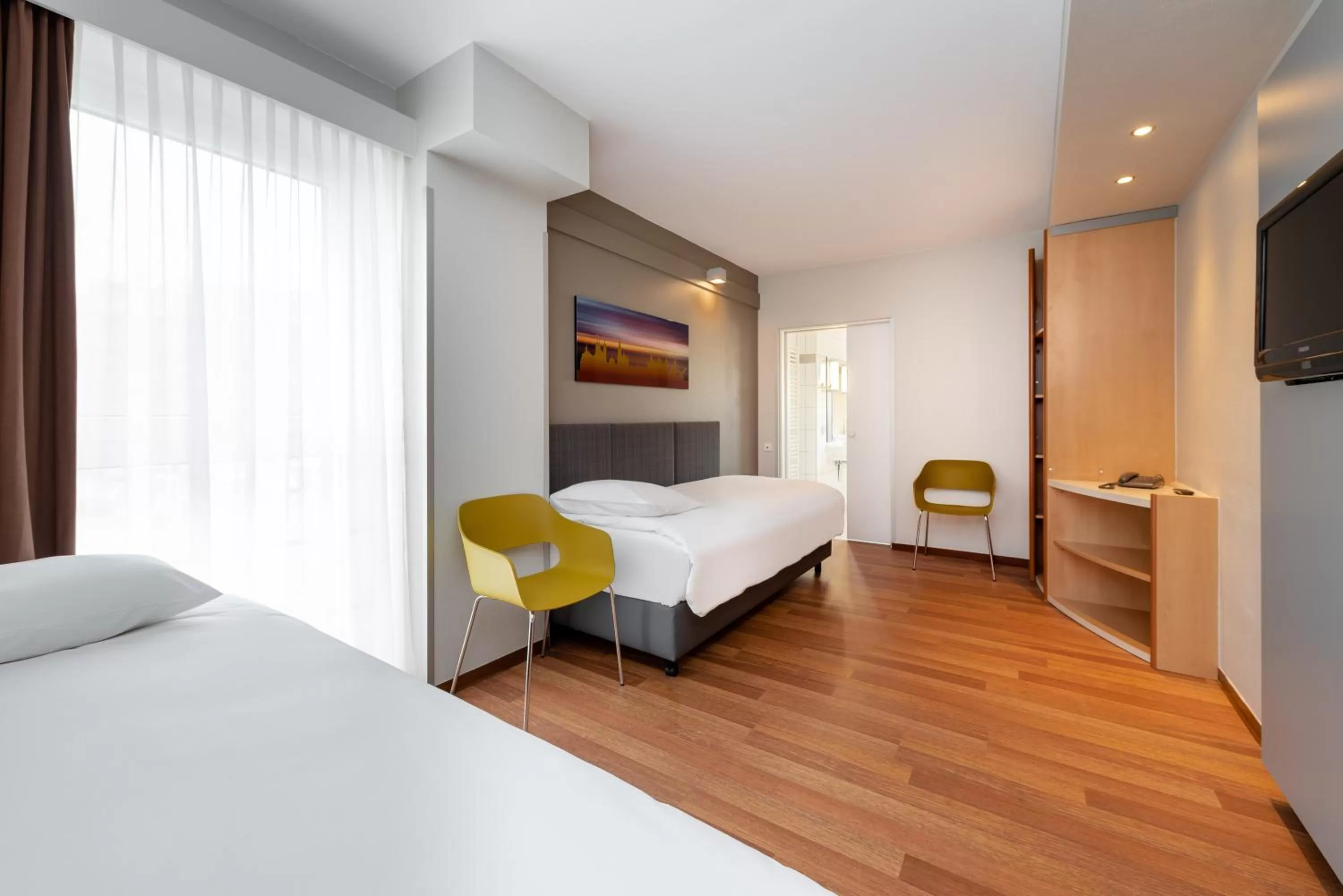 Photo of the whole room, Bed in ibis Hotel Würzburg City