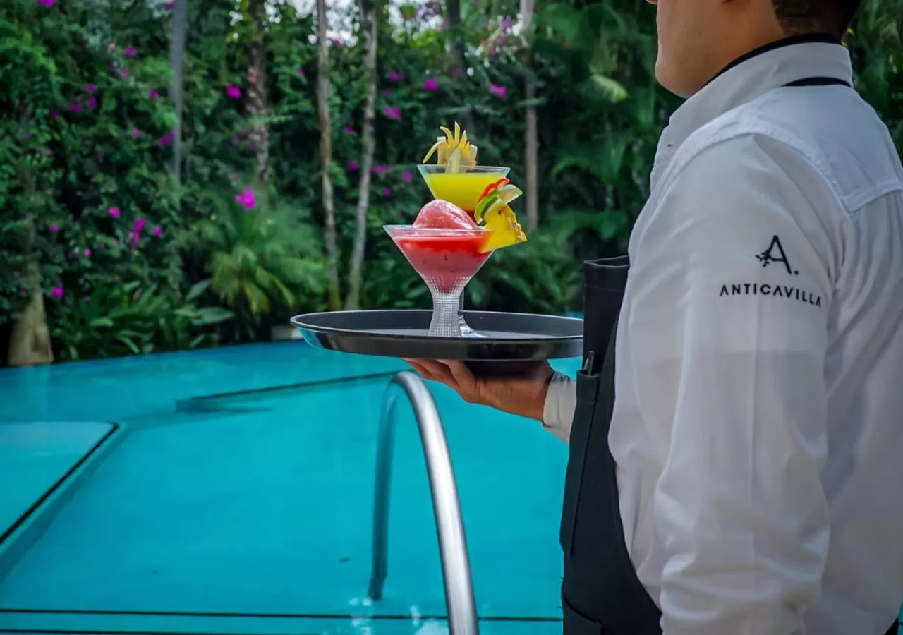 Swimming pool in Anticavilla Hotel Restaurante & Spa