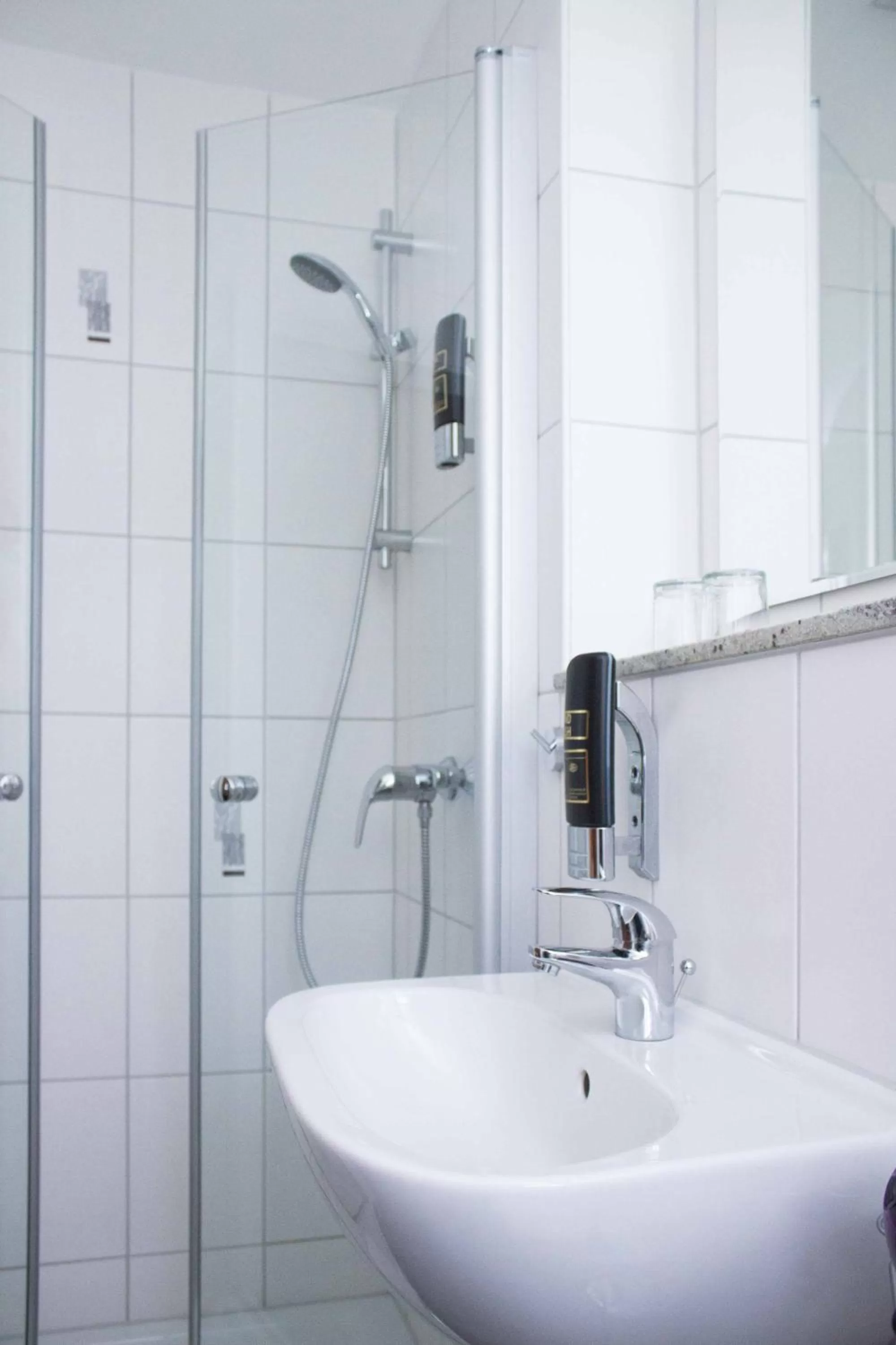 Bathroom in Donau-Hotel