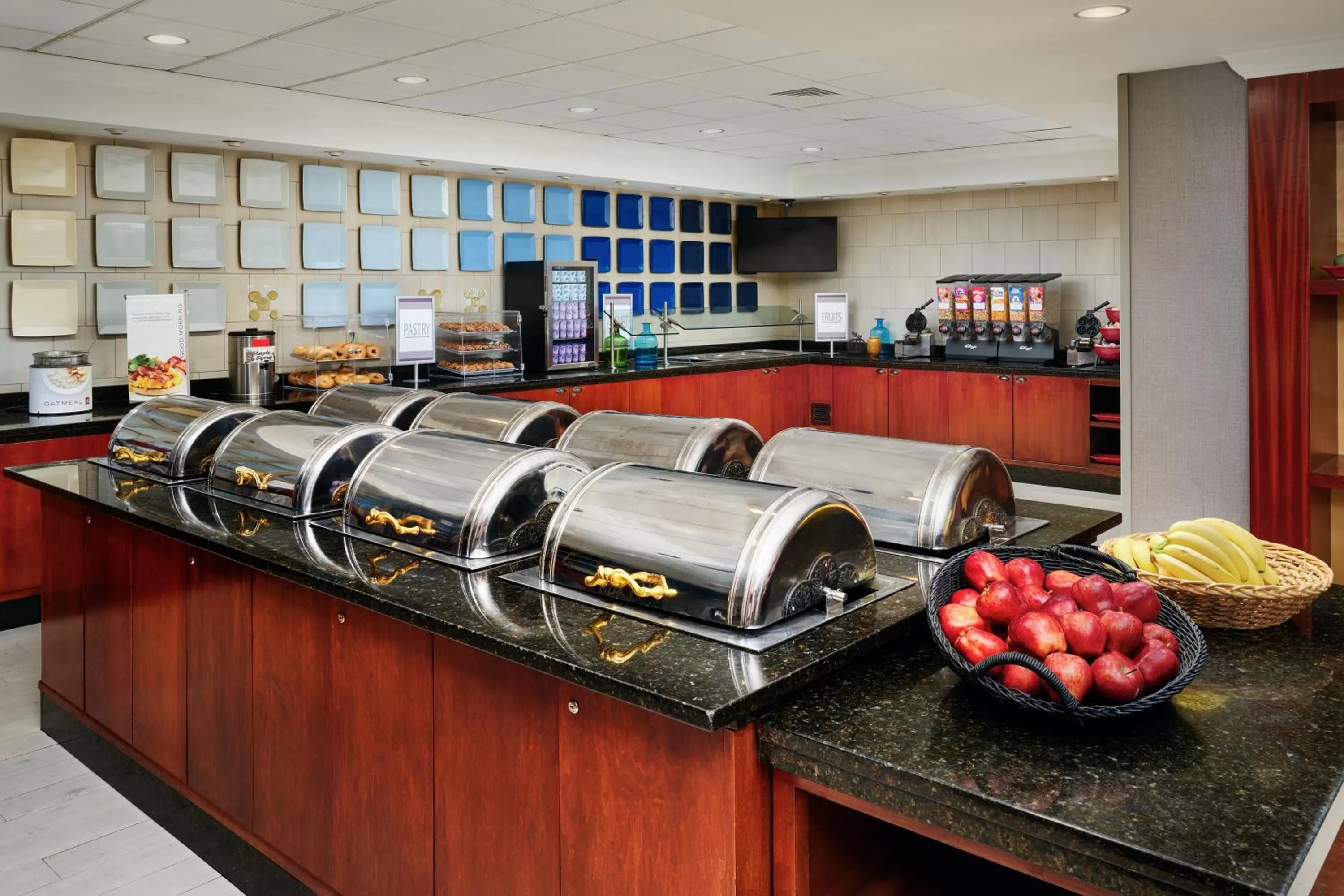 Restaurant/places to eat in Residence Inn by Marriott New York Manhattan/Times Square