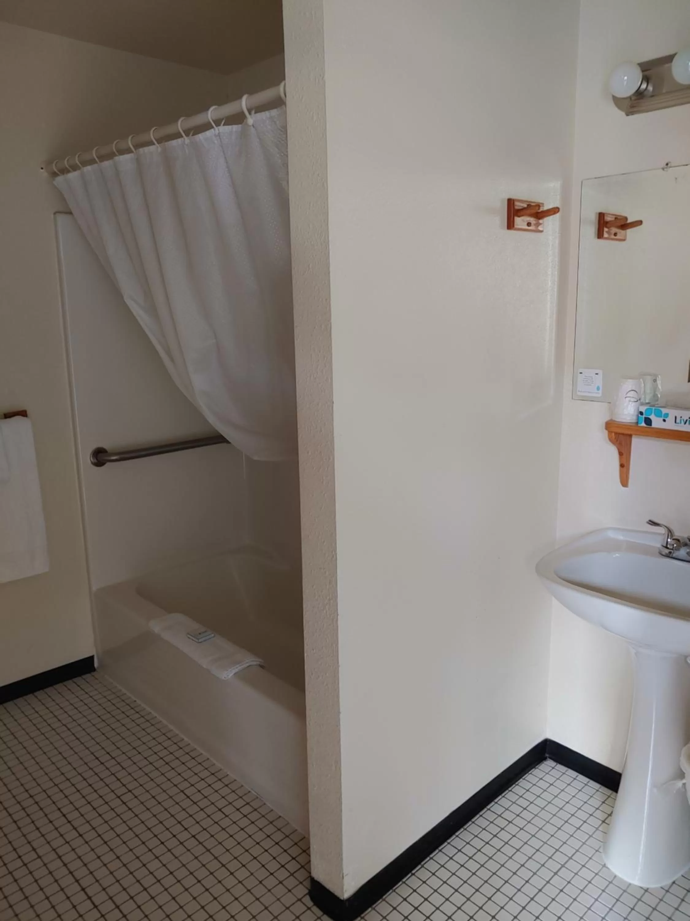 The Dublin House Motel