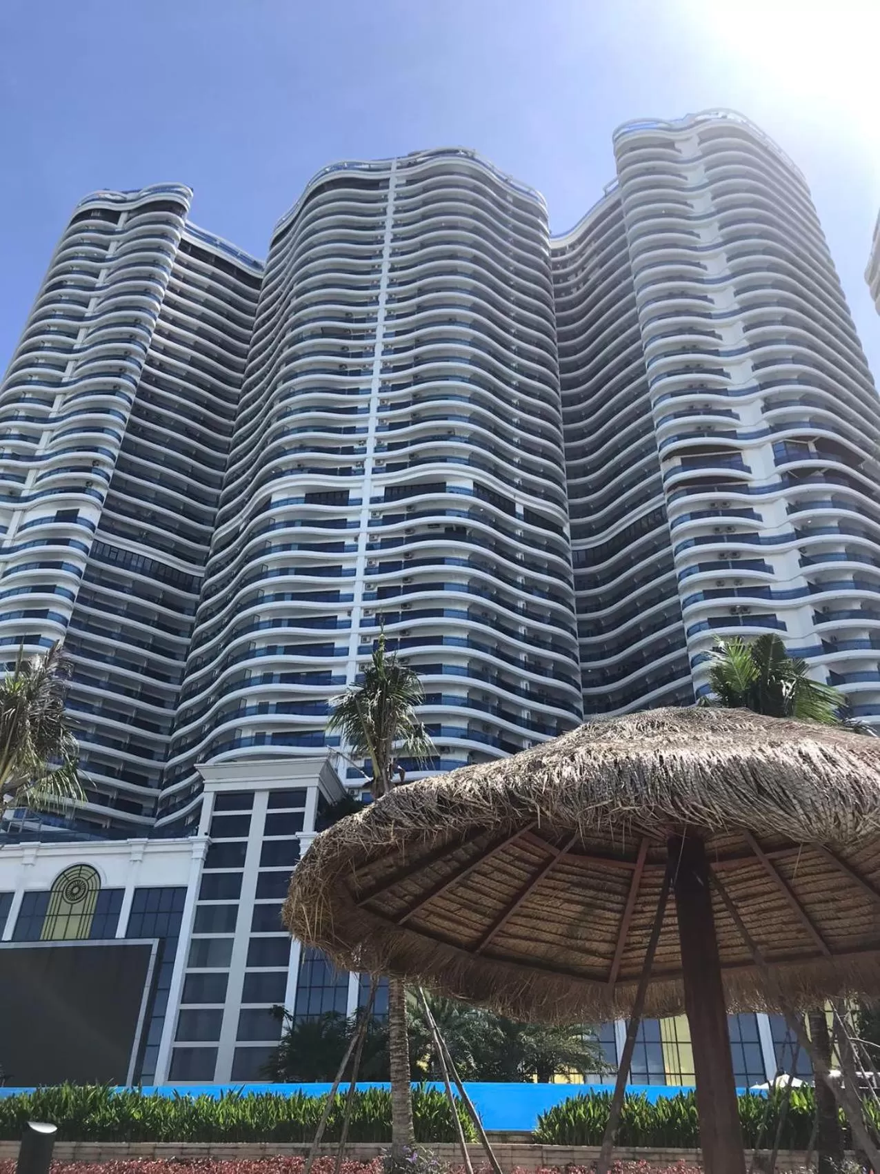 Property building in Howard Johnson Plaza by Wyndham Blue Bay Sihanoukville