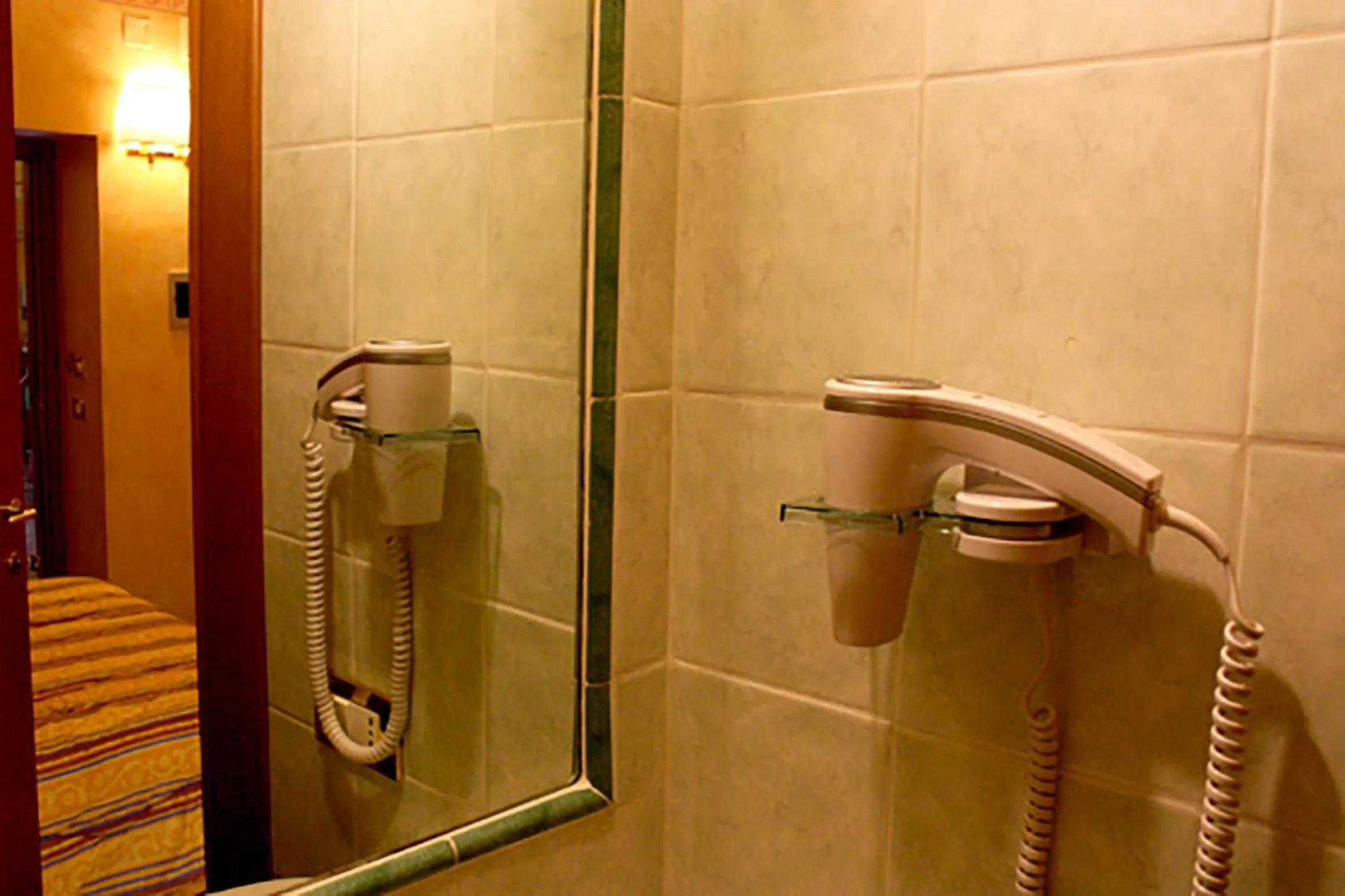 Bathroom in Hostel Legends