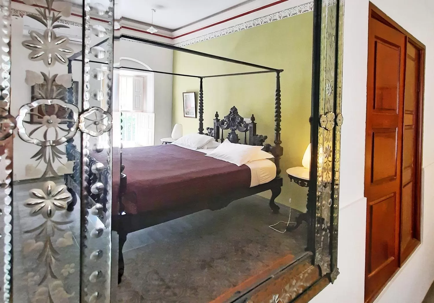 Decorative detail, Bed in Saratha Vilas Chettinad