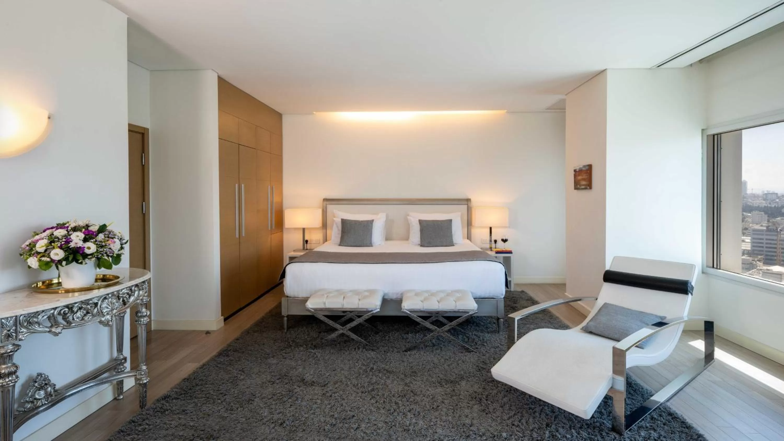 Photo of the whole room, Bed in Crowne Plaza Tel Aviv City Center by IHG