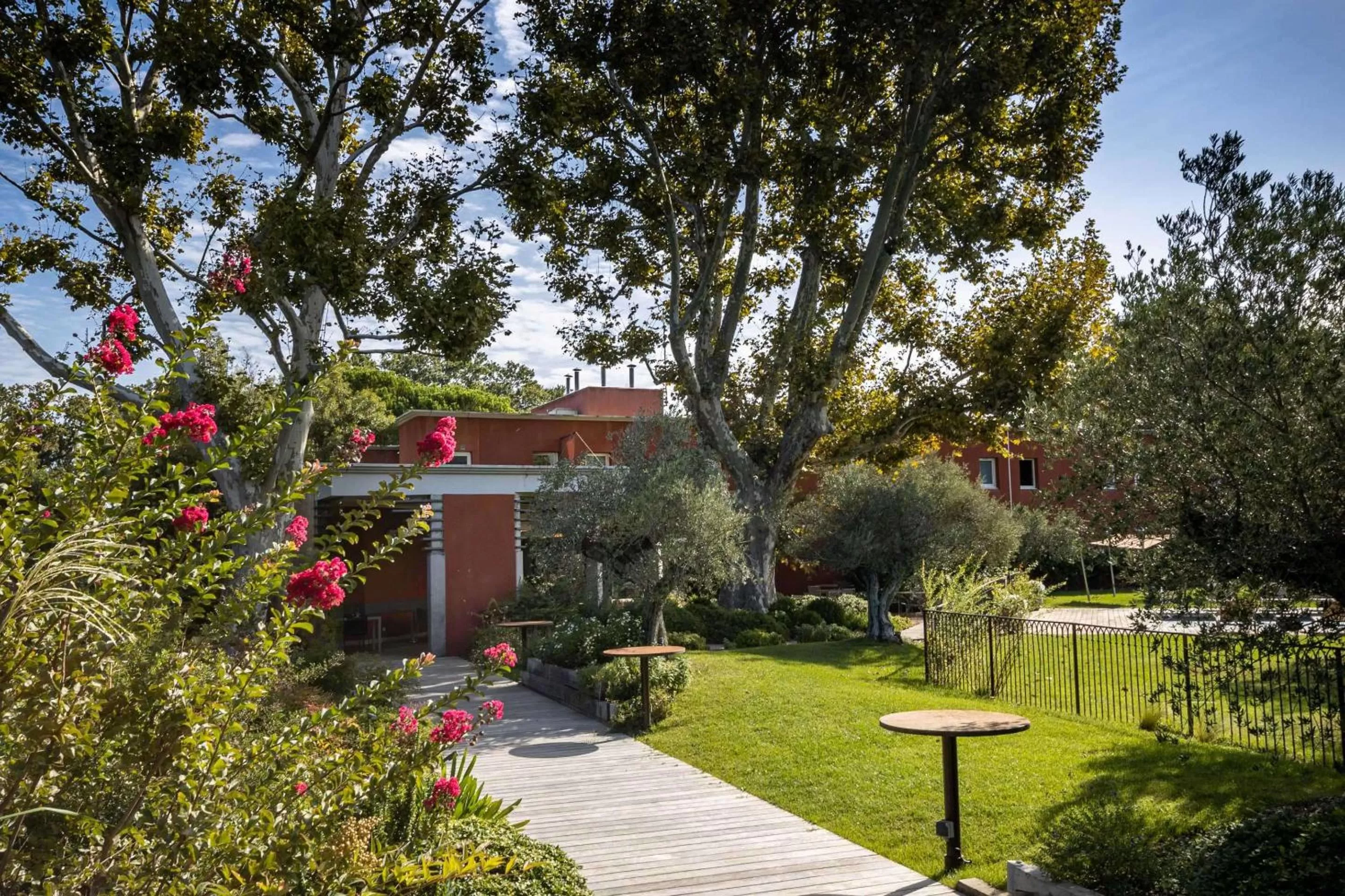 Property building in Best Western Plus Le Lavarin