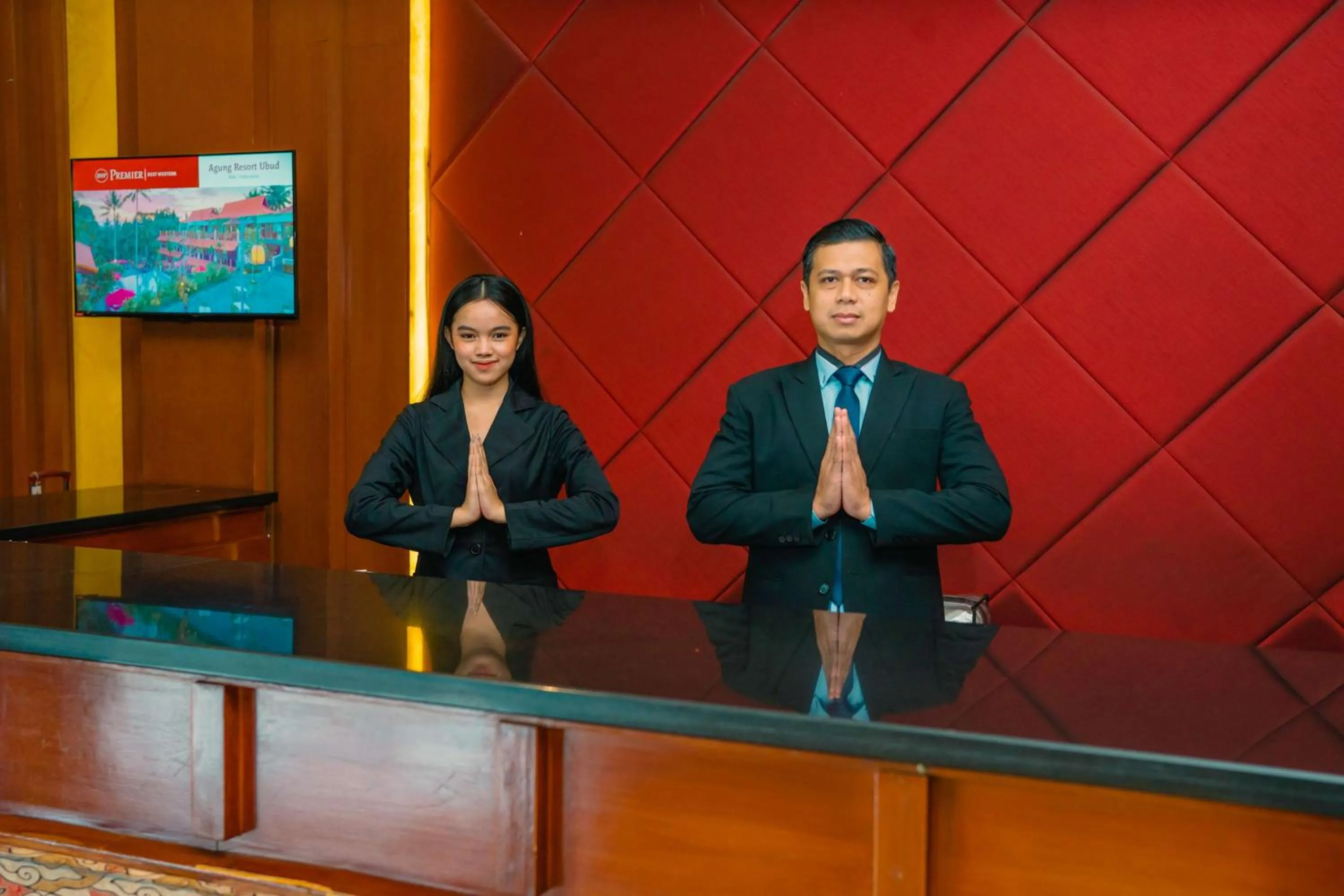 Lobby or reception in Best Western Mangga Dua Hotel & Residence