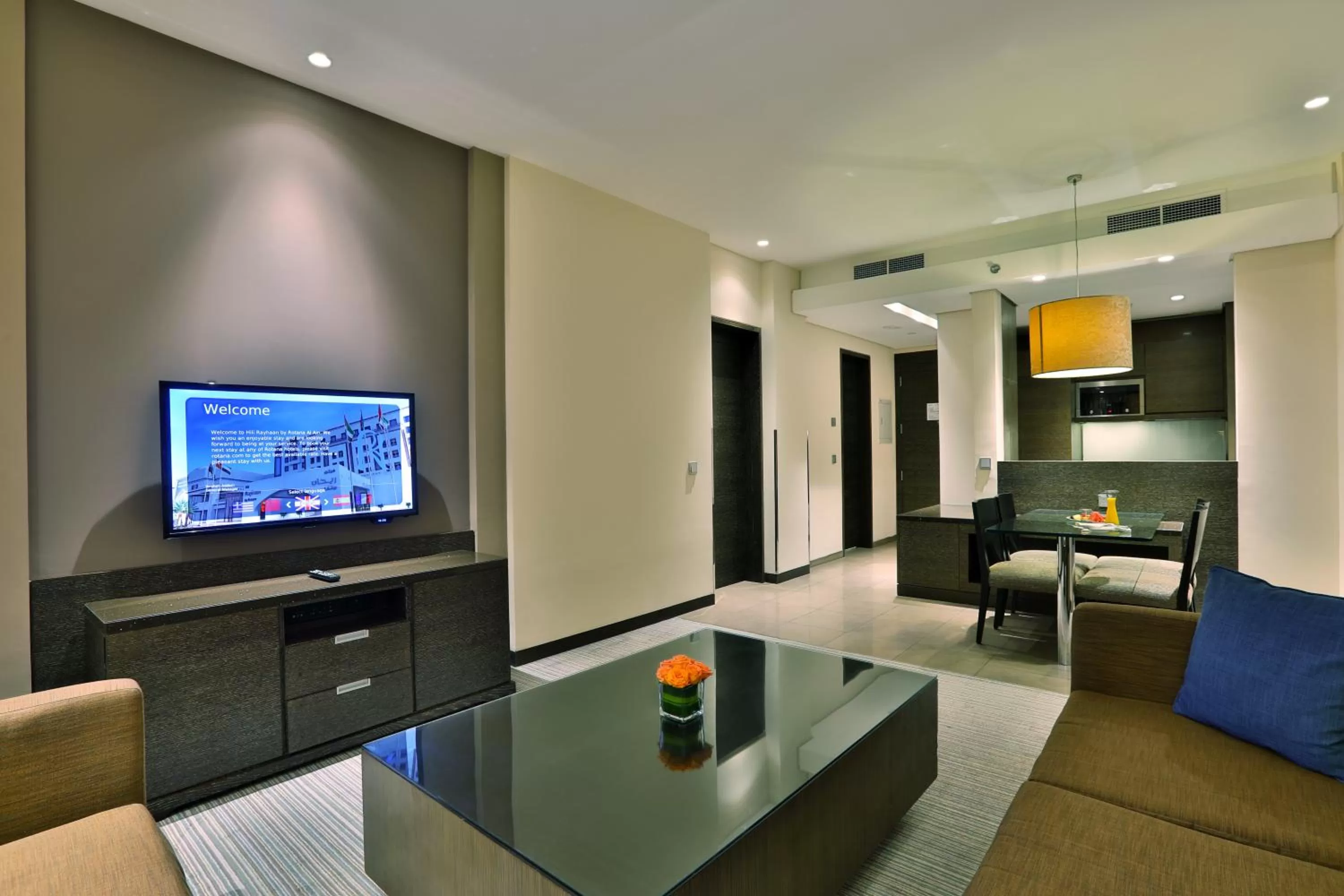 One Bedroom Suite with Kitchenette in Hili Rayhaan by Rotana