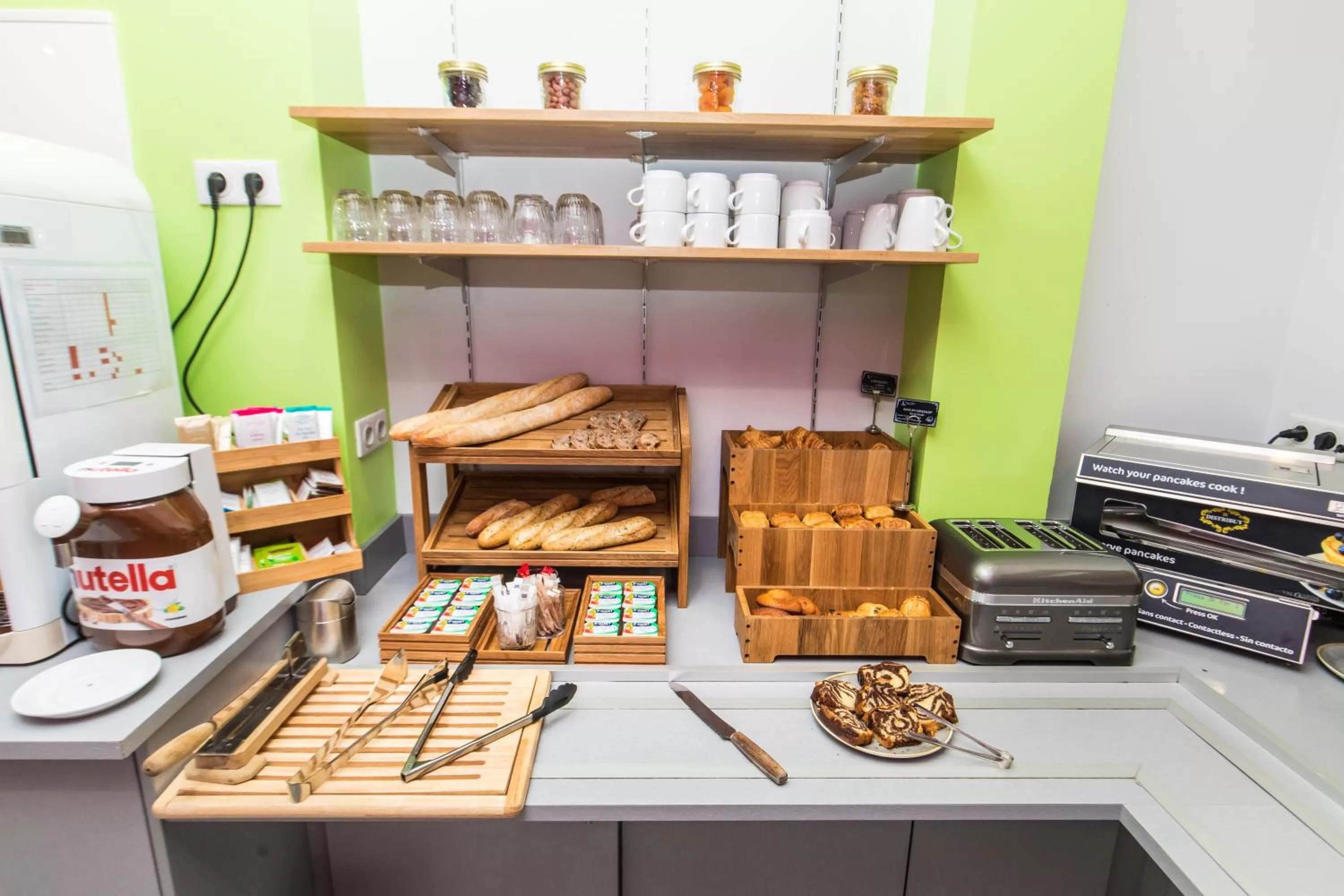 Food in HOTEL DE PARIS MONTPARNASSE