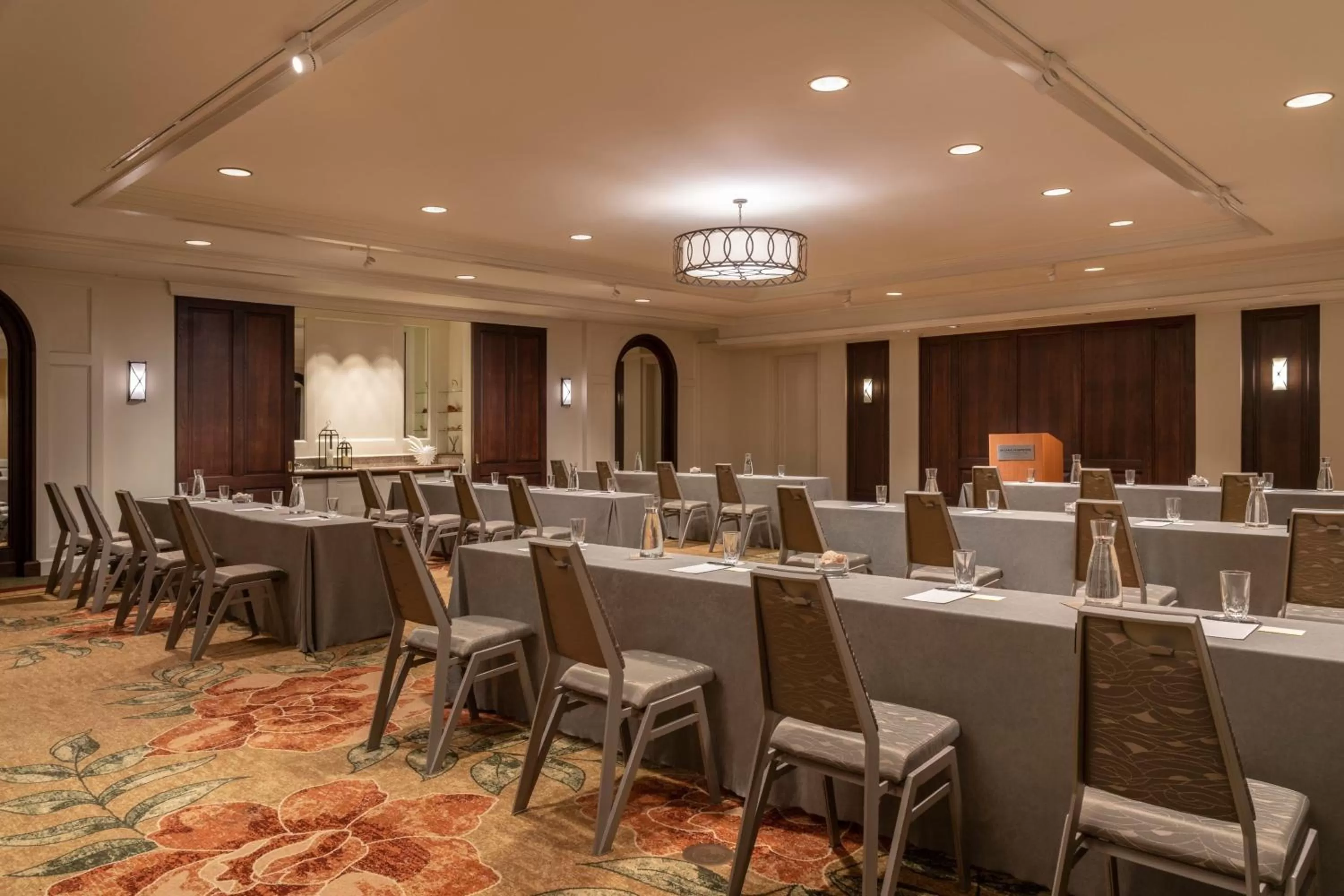 Meeting/conference room in Moana Surfrider, A Westin Resort & Spa, Waikiki Beach